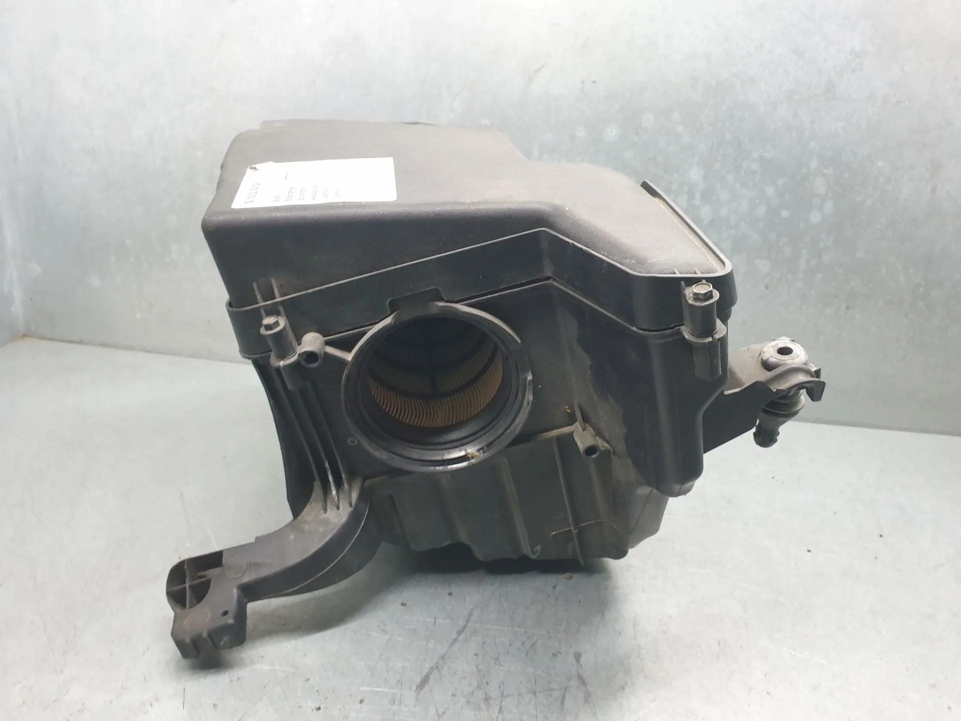Boîtier filtre à air VOLVO V40 Hatchback Imagem-1