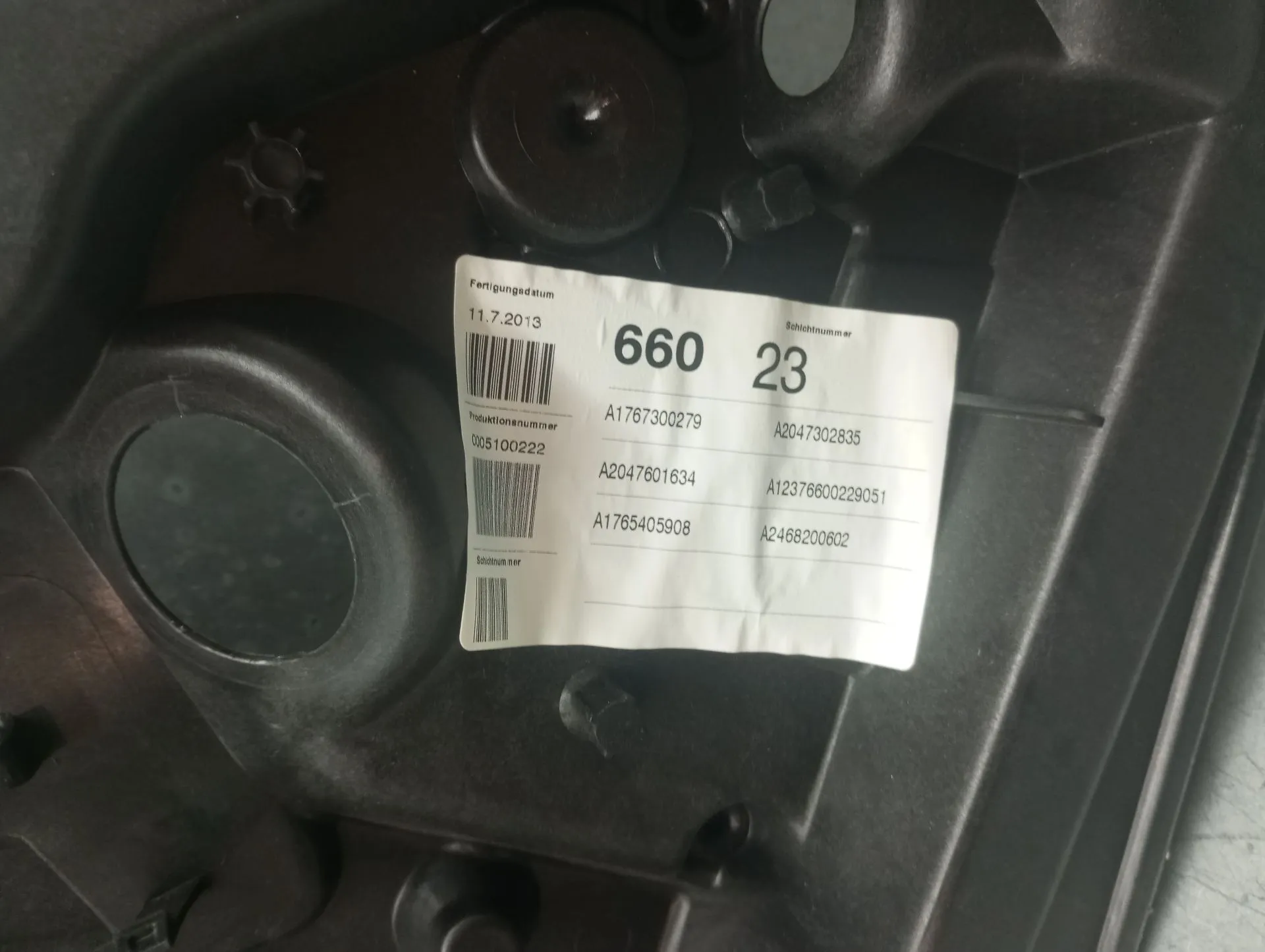 Elevalunas trasero derecho MERCEDES-BENZ Classe A (W176) Imagem-2