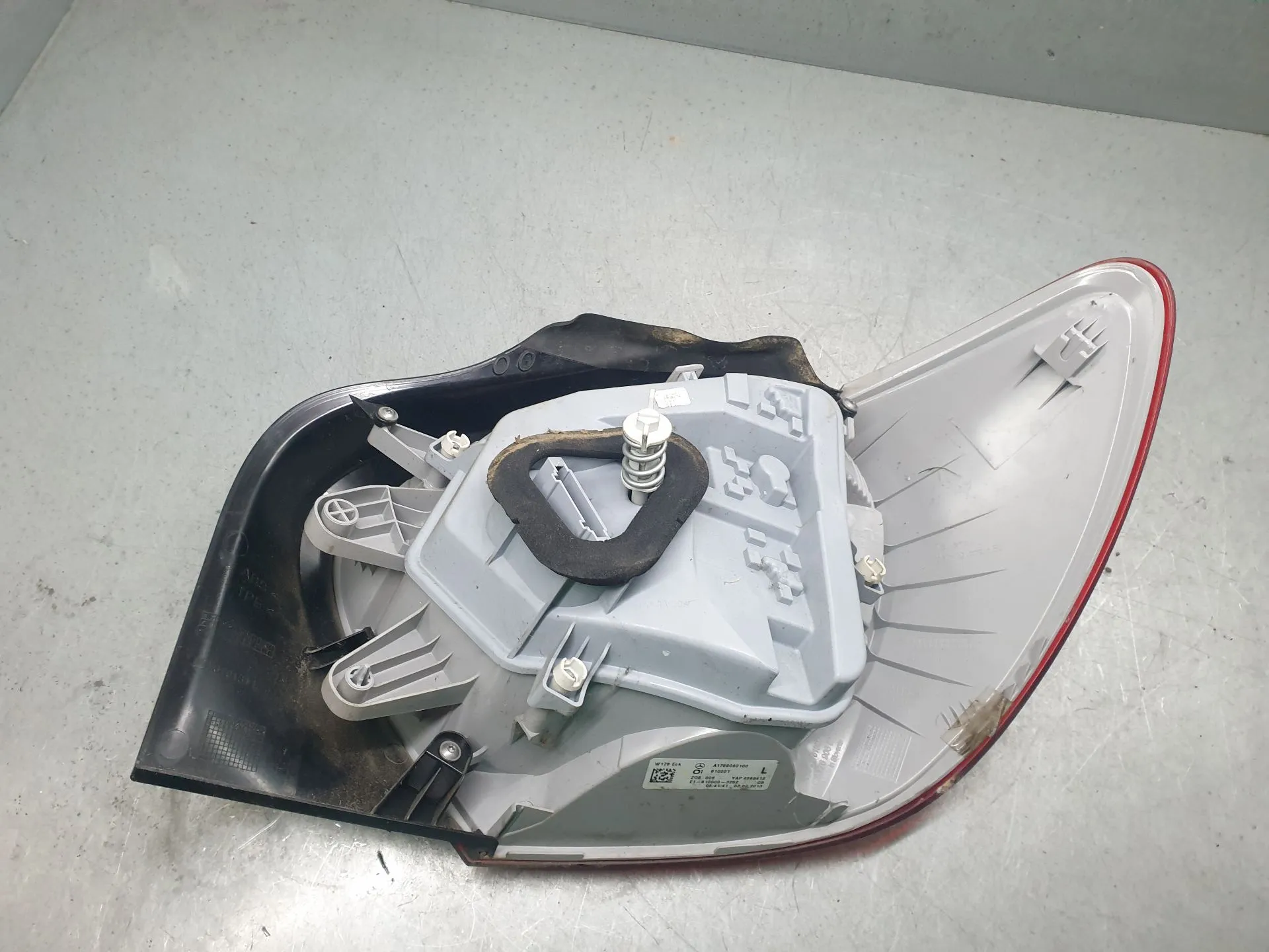 Left Tail light MERCEDES-BENZ Classe A (W176) Imagem-4