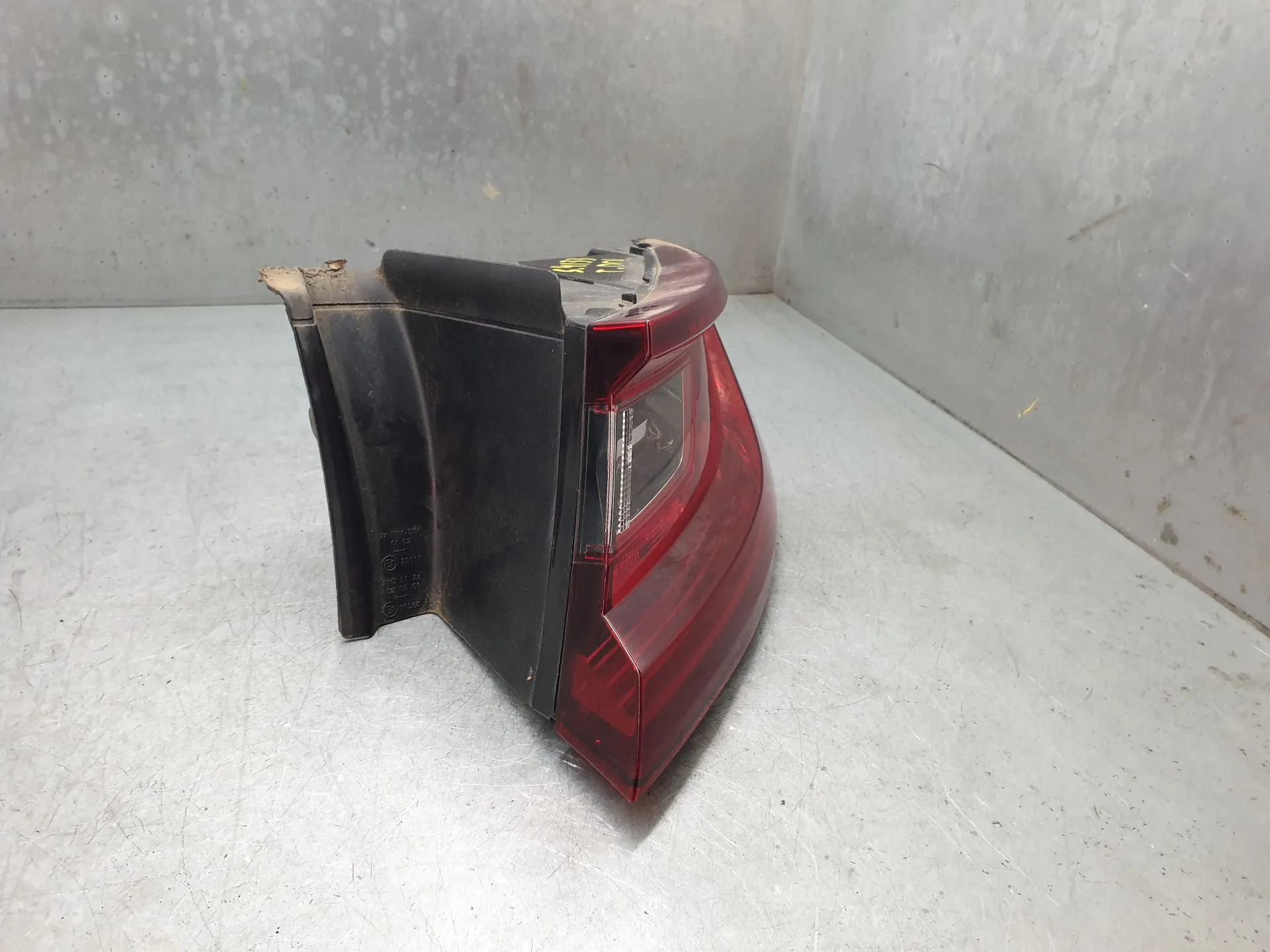 Feu arrière Droite RENAULT Megane IV (B9A/M_) Imagem-2