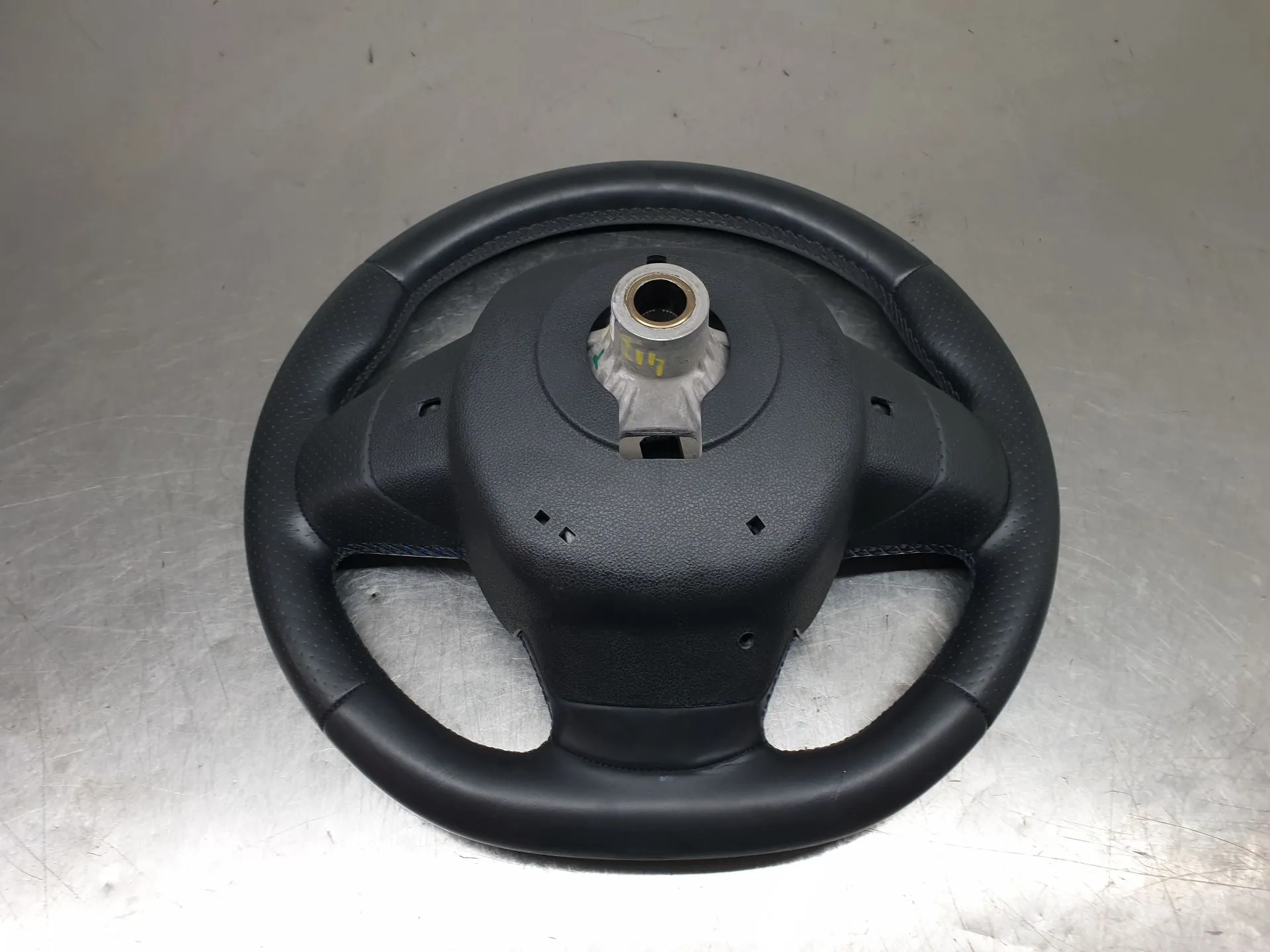 Volante RENAULT Megane IV (B9A/M_) Imagem-4