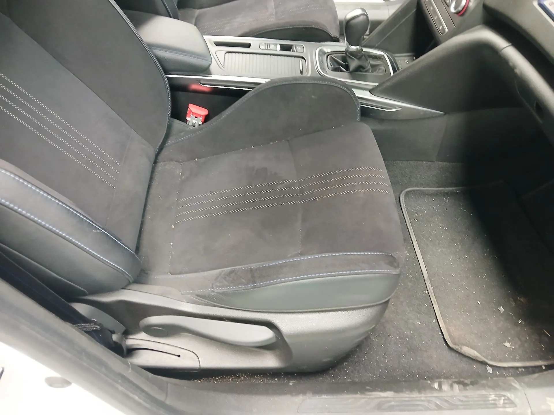 Conjunto de Bancos RENAULT Megane IV (B9A/M_) Imagem-9