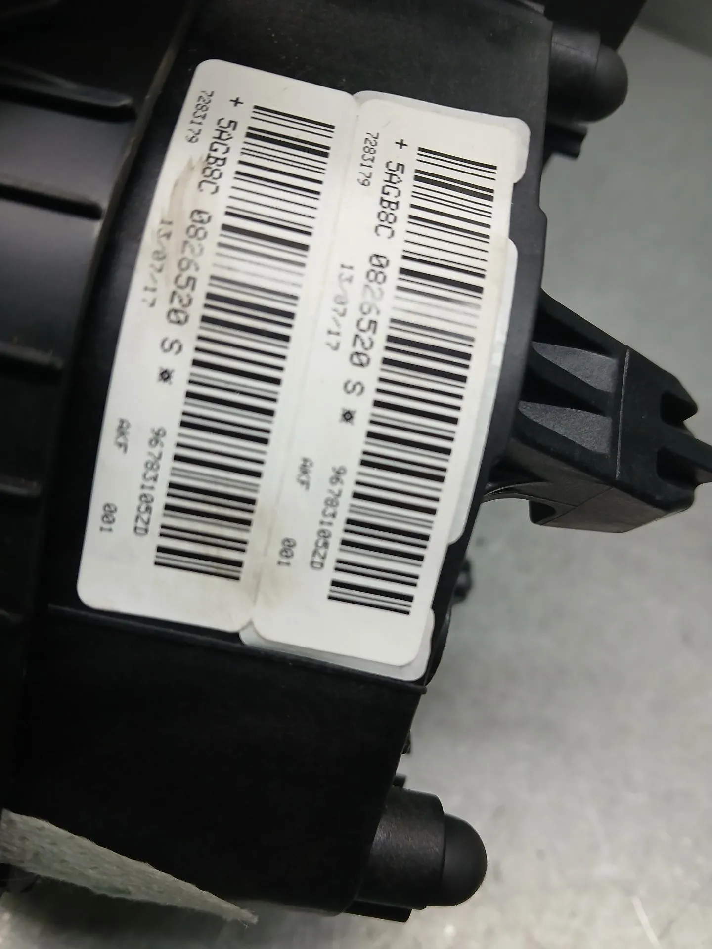 Airbag du Volant PEUGEOT 308 II Imagem-2