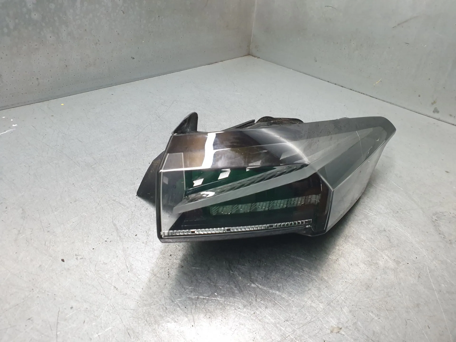 Fanale Destro PEUGEOT 308 III Imagem-1