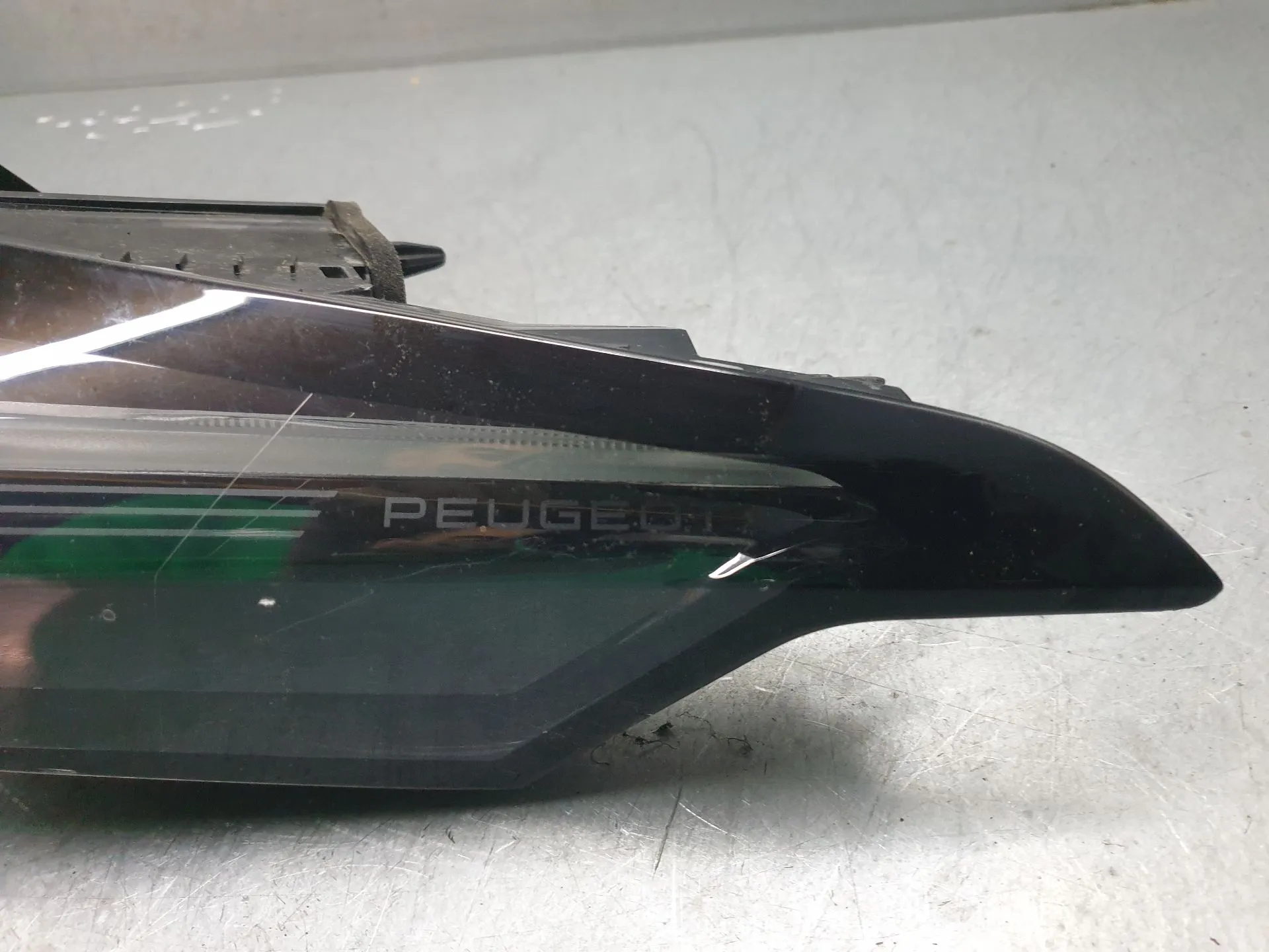 Fanale Destro PEUGEOT 308 III Imagem-3