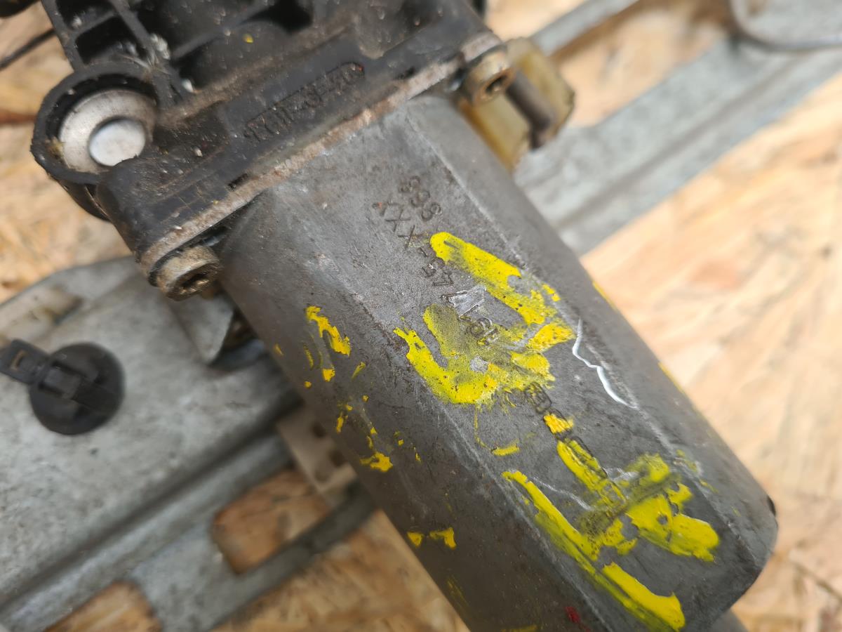 Lève-vitre avant gauche MERCEDES-BENZ Classe M (W163) Imagem-2