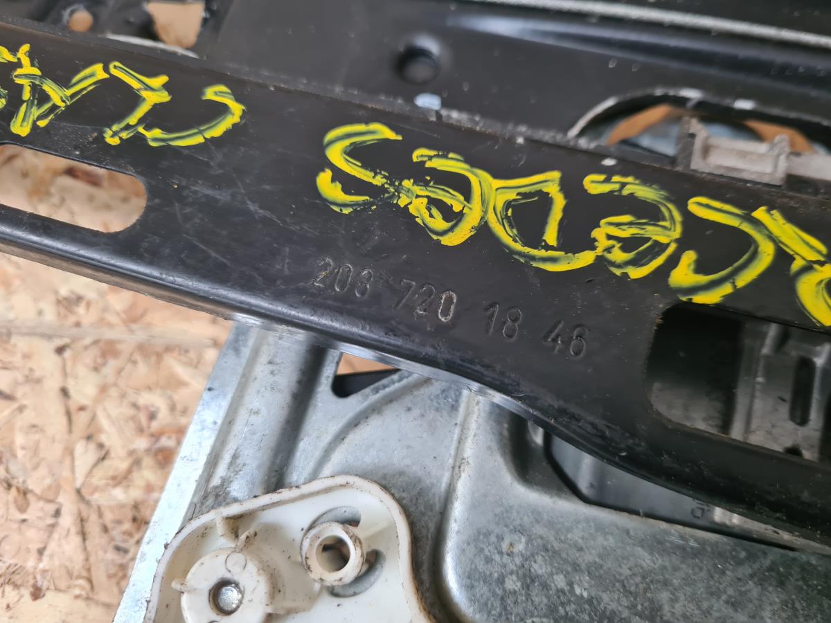 Lève-vitre avant Droite MERCEDES-BENZ Classe C (W203) Imagem-3