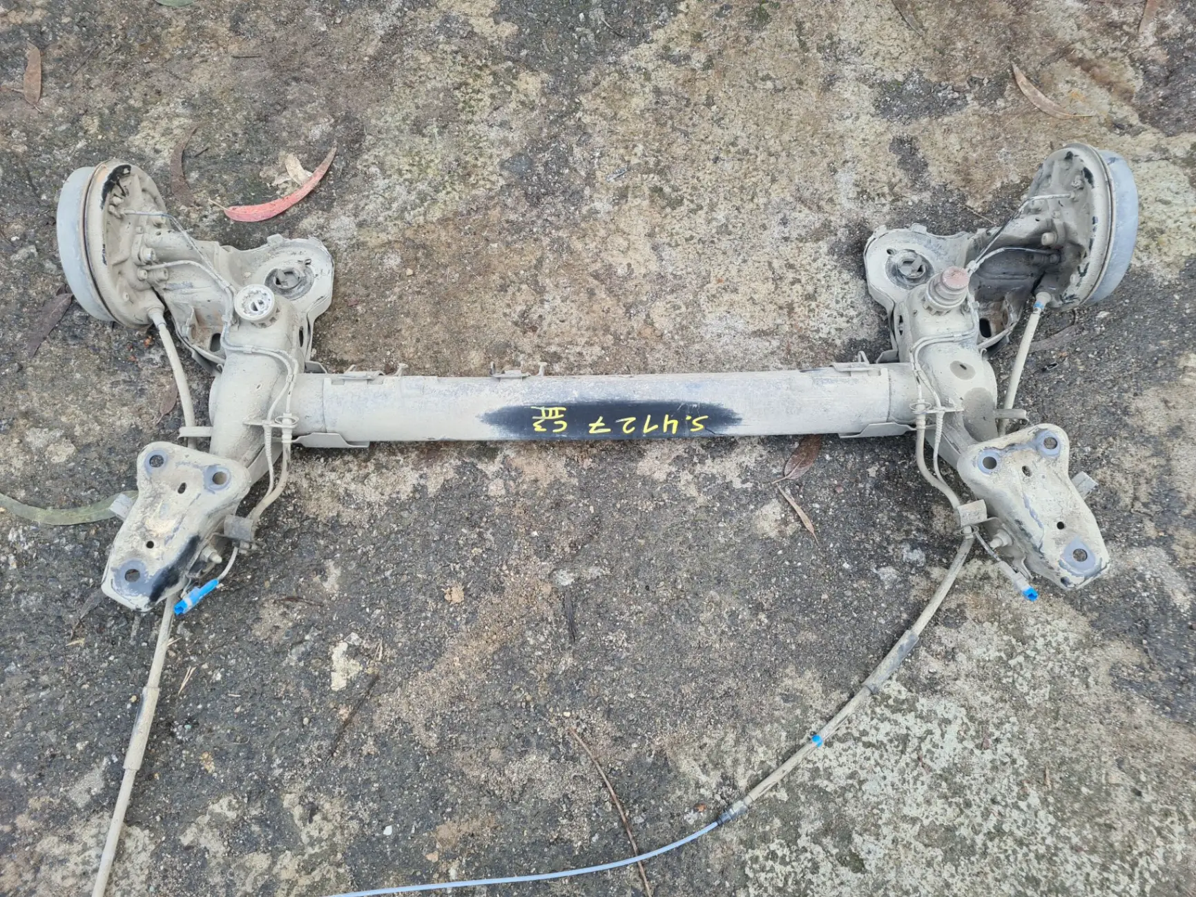 Eje trasero con tambor CITROËN C3 III (SX)