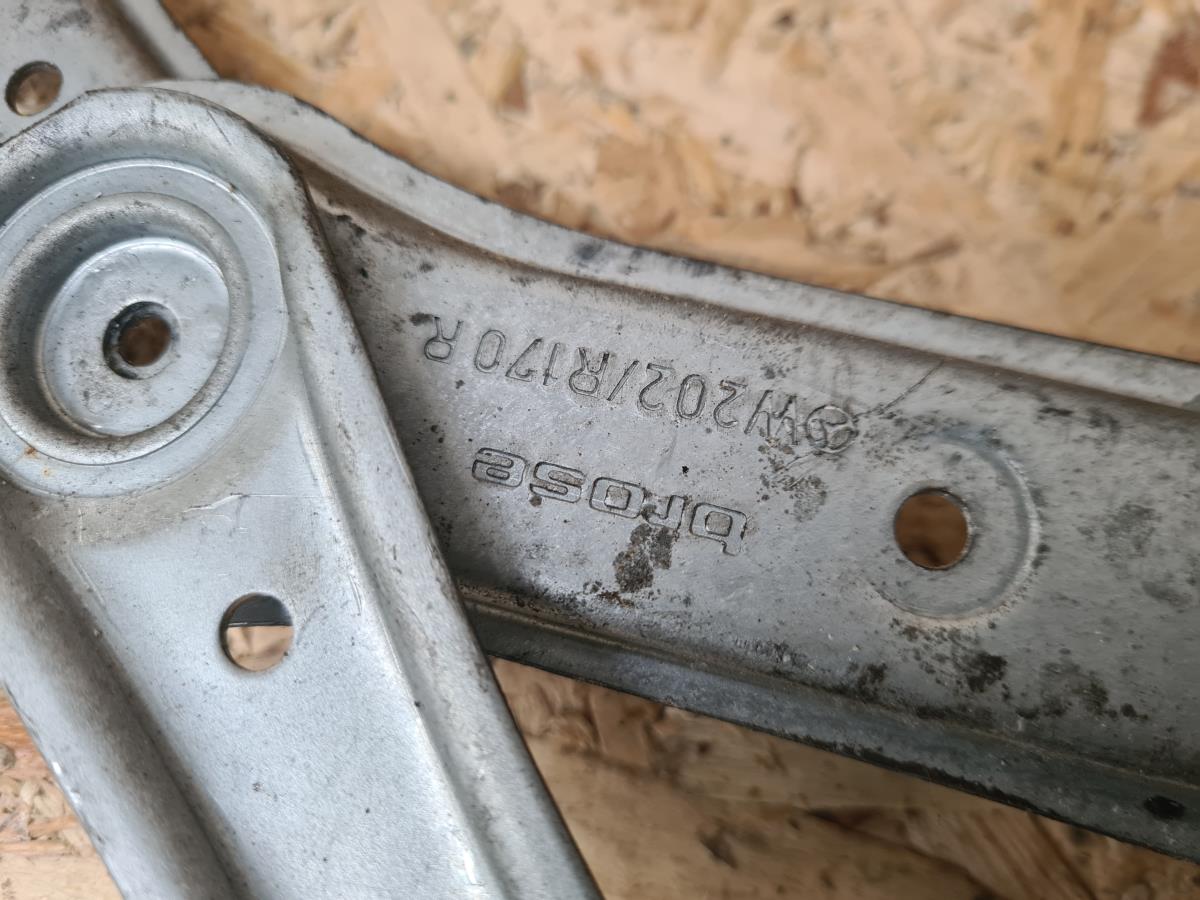 Elevador vidros frente direito MERCEDES-BENZ Classe E (W210) Imagem-1