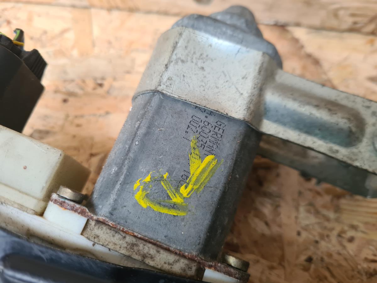 Right rear window regulator BMW 7 (E65, E66, E67) Imagem-2