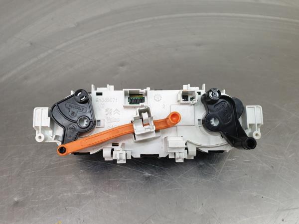 Comando clima PEUGEOT 208 Imagem-2