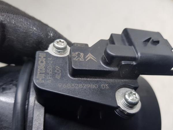Medidor massa de ar / MAF PEUGEOT 208 Imagem-4
