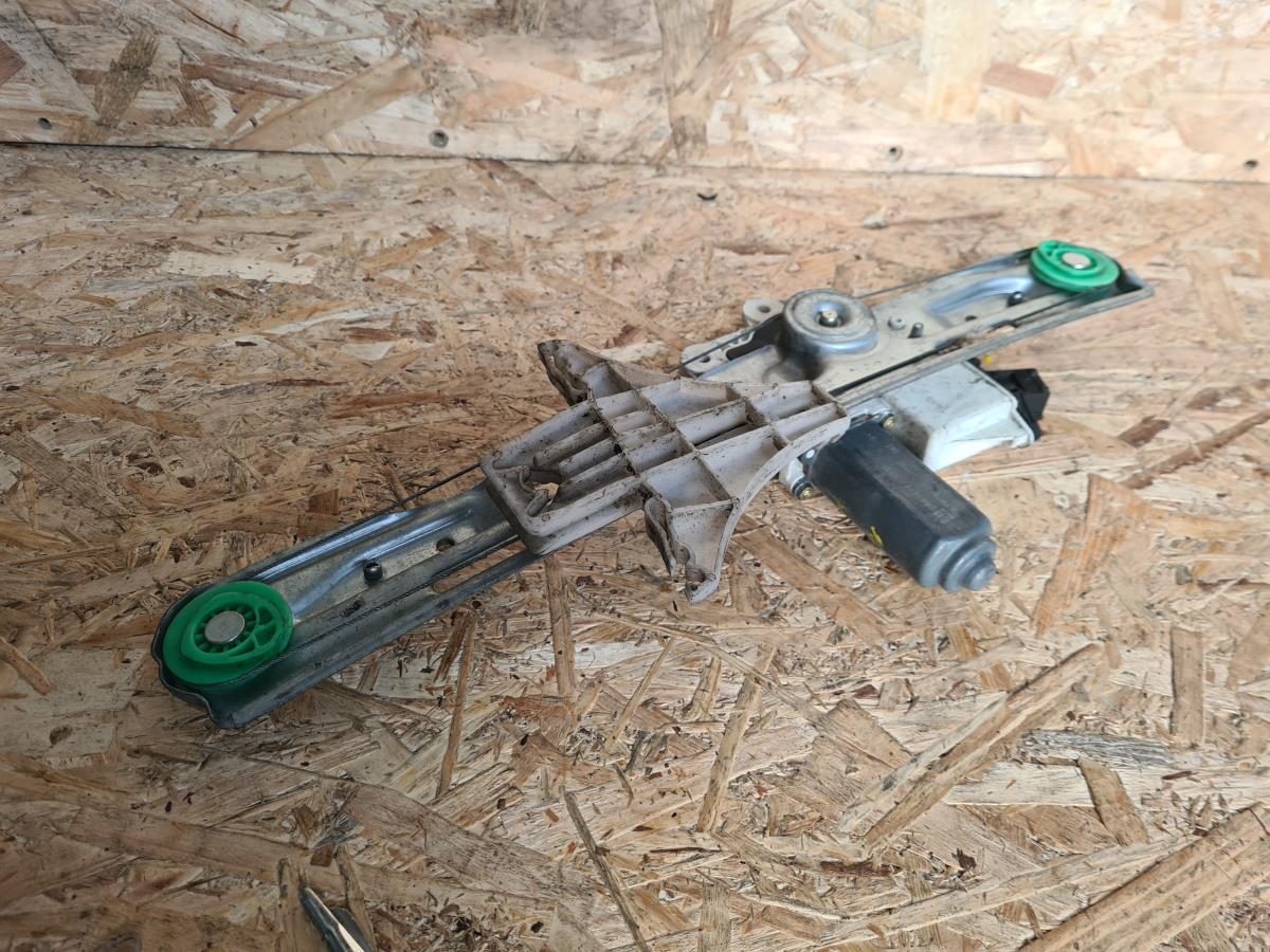 Elevador vidros trás direito OPEL Vectra C GTS Imagem-2