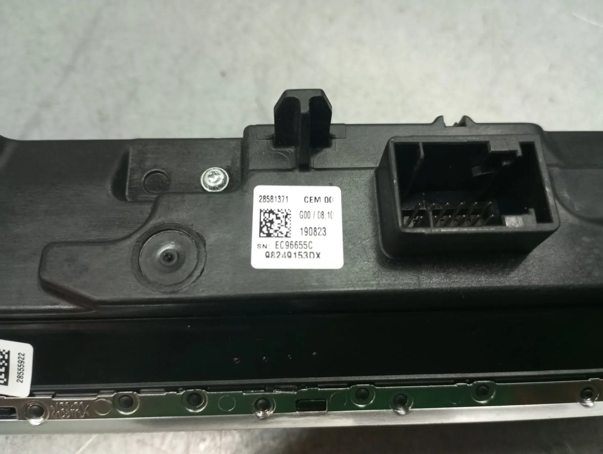 Mando de radio PEUGEOT 3008 II (M_) Imagem-3