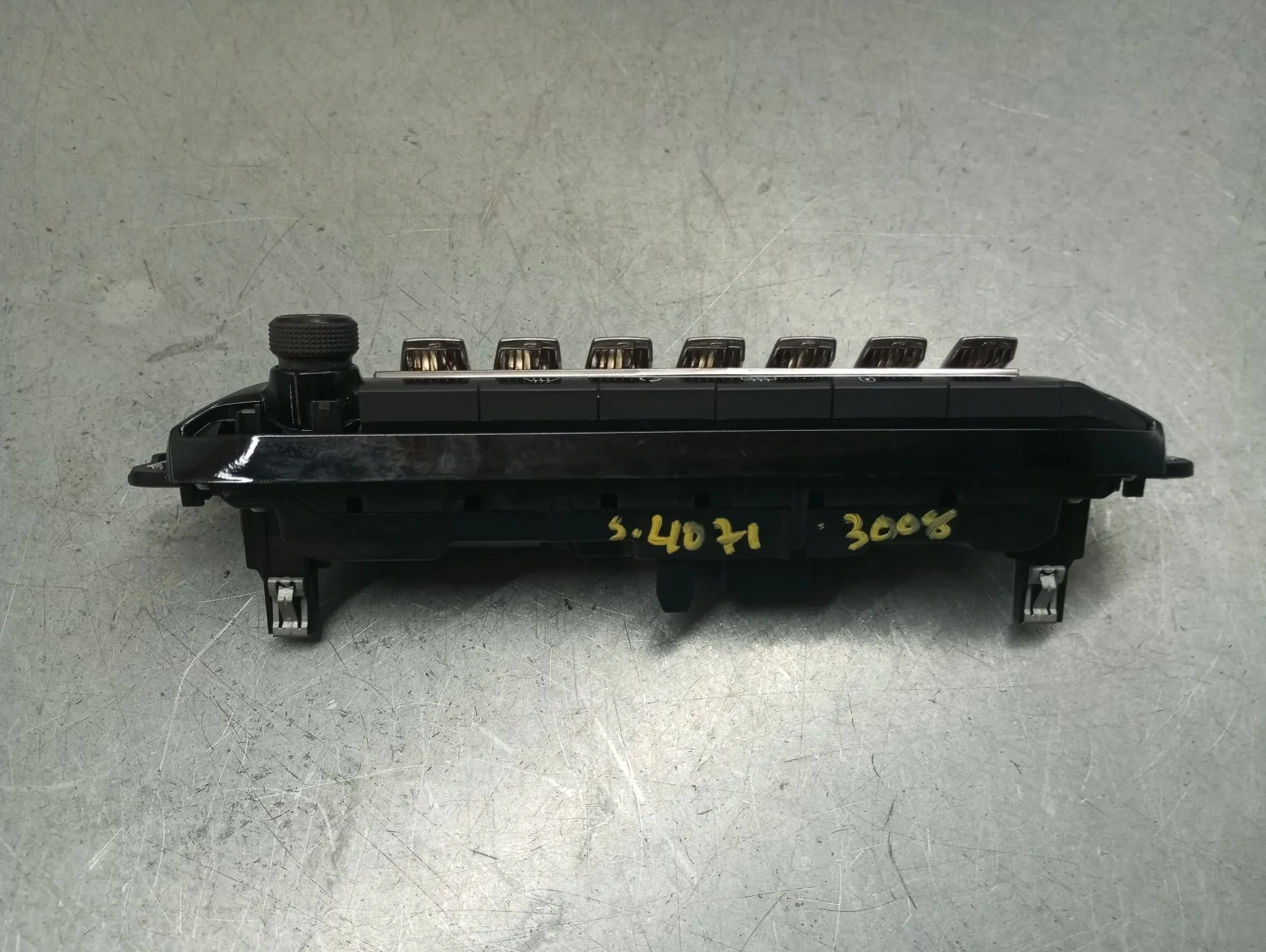 Mando de radio PEUGEOT 3008 II (M_) Imagem-1