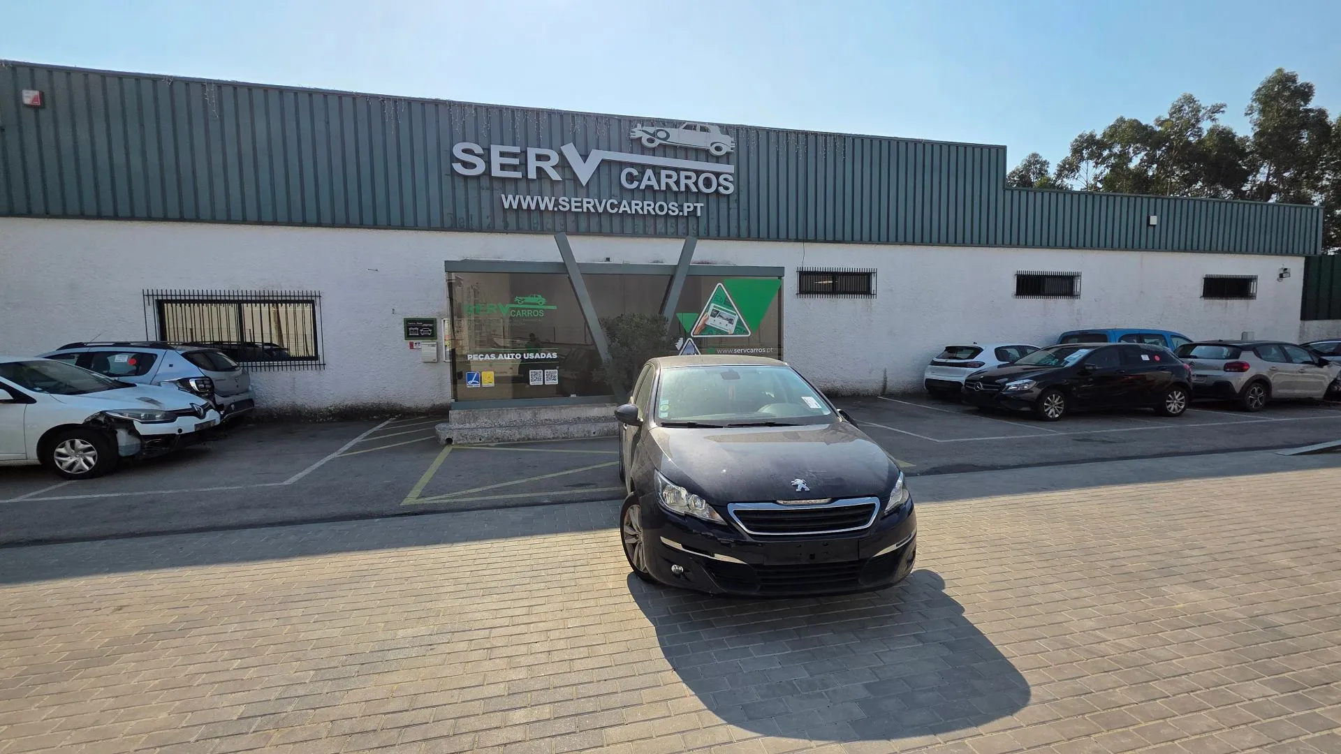 Frente Completa PEUGEOT 308 II Imagem-1