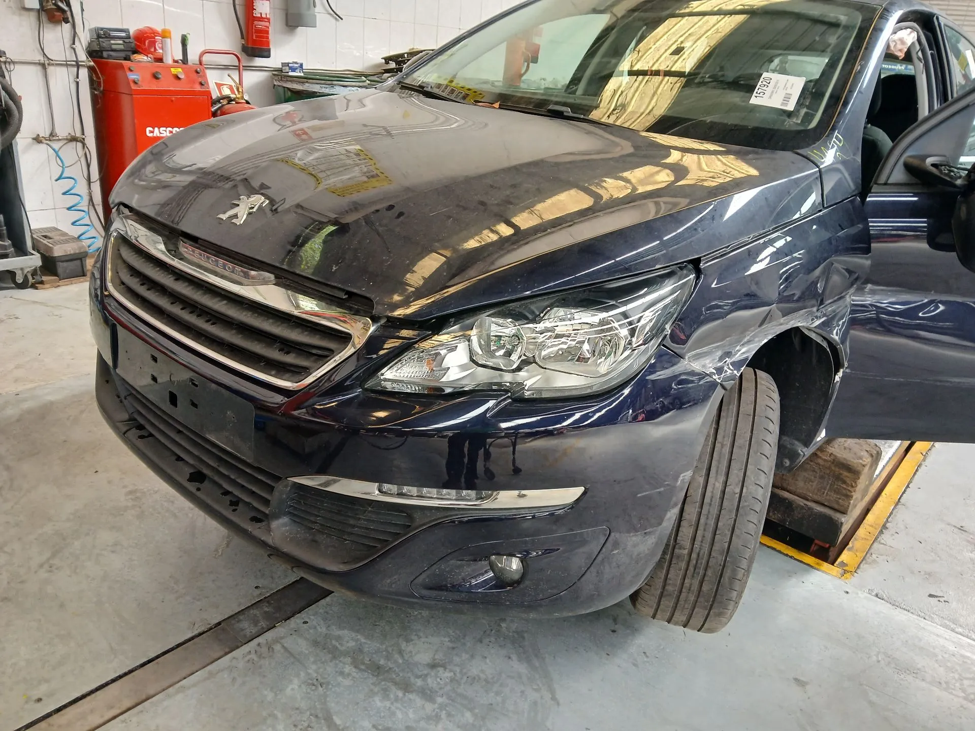 Frente Completa PEUGEOT 308 II Imagem-2