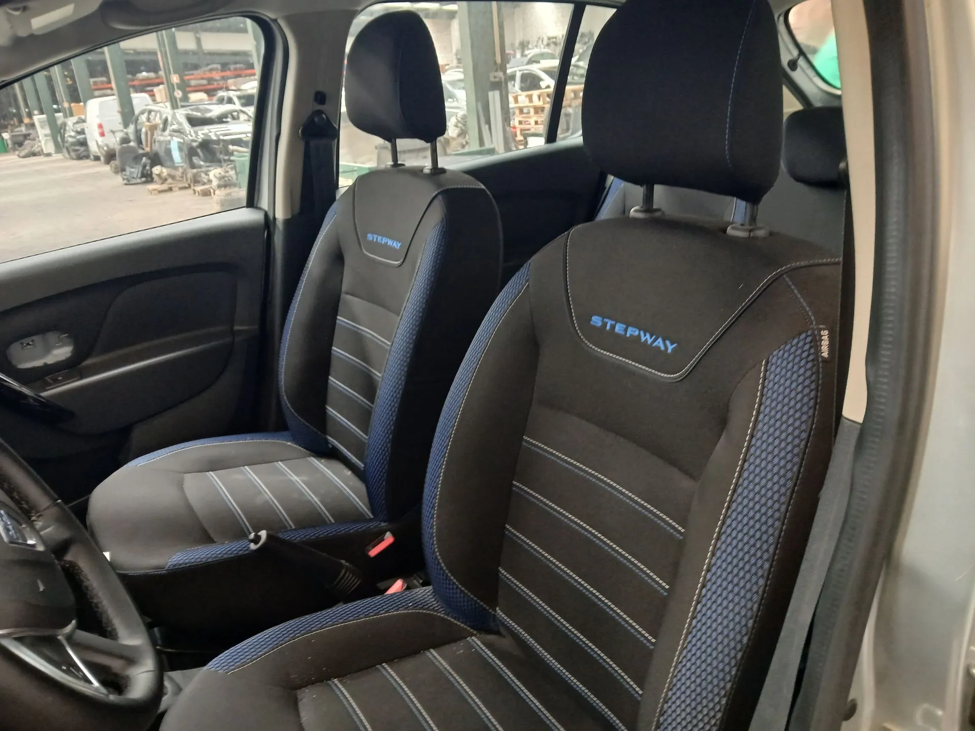 Conjunto de Bancos DACIA Sandero II (5S_)