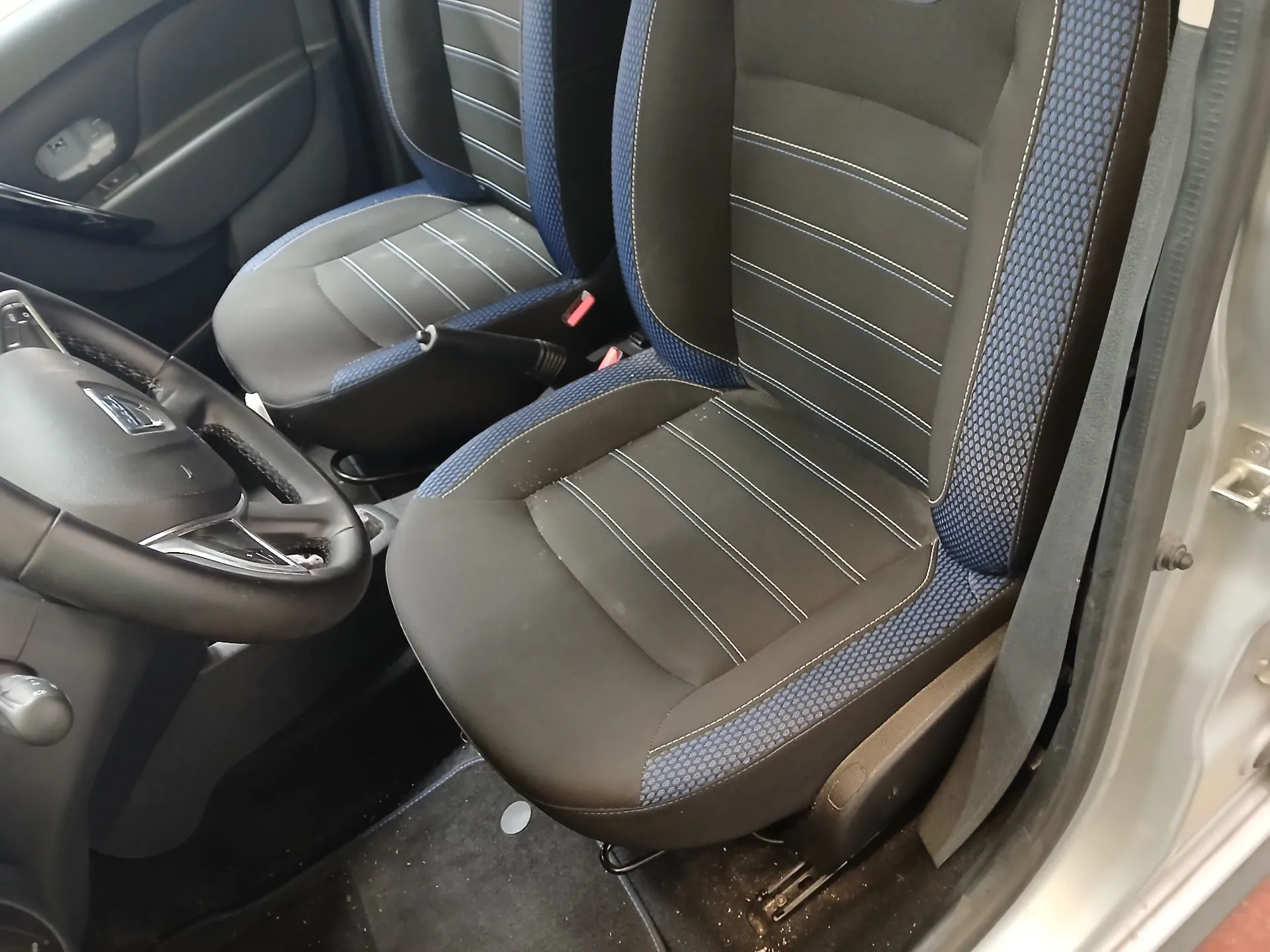 Conjunto de Bancos DACIA Sandero II (5S_) Imagem-1