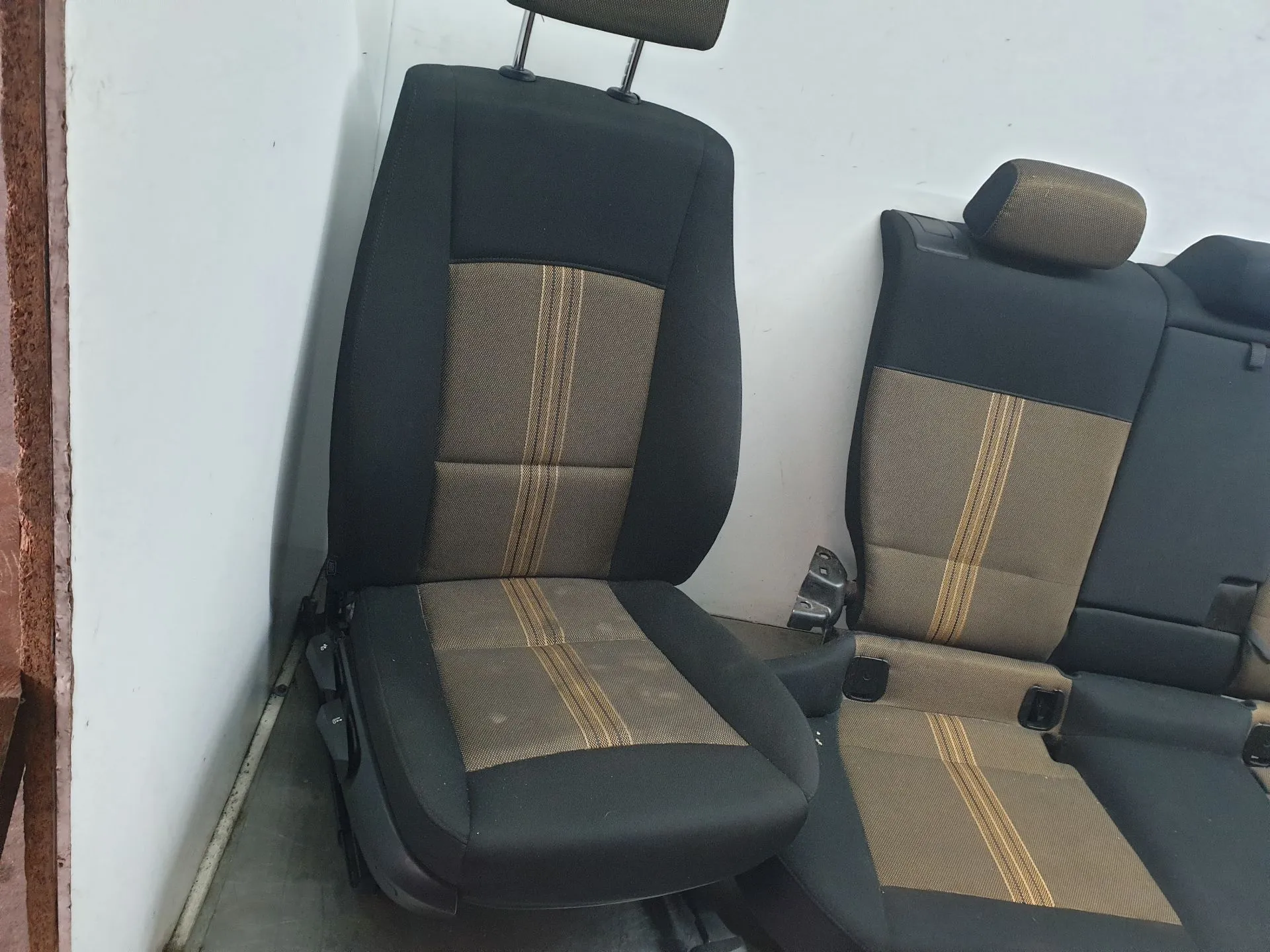 Right Front Seat BMW X1 (E84) Imagem-1