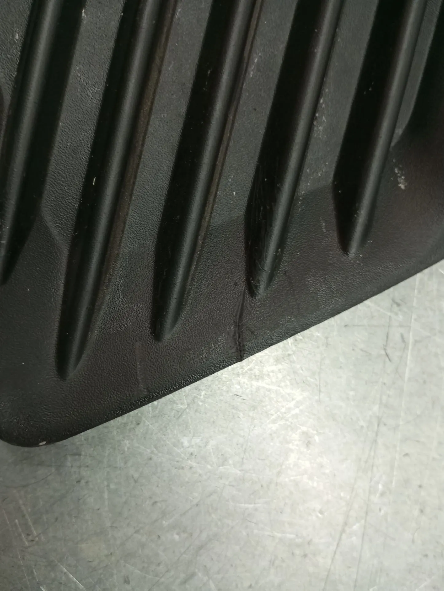 Grille avant PEUGEOT 2008 II (U_) Imagem-2