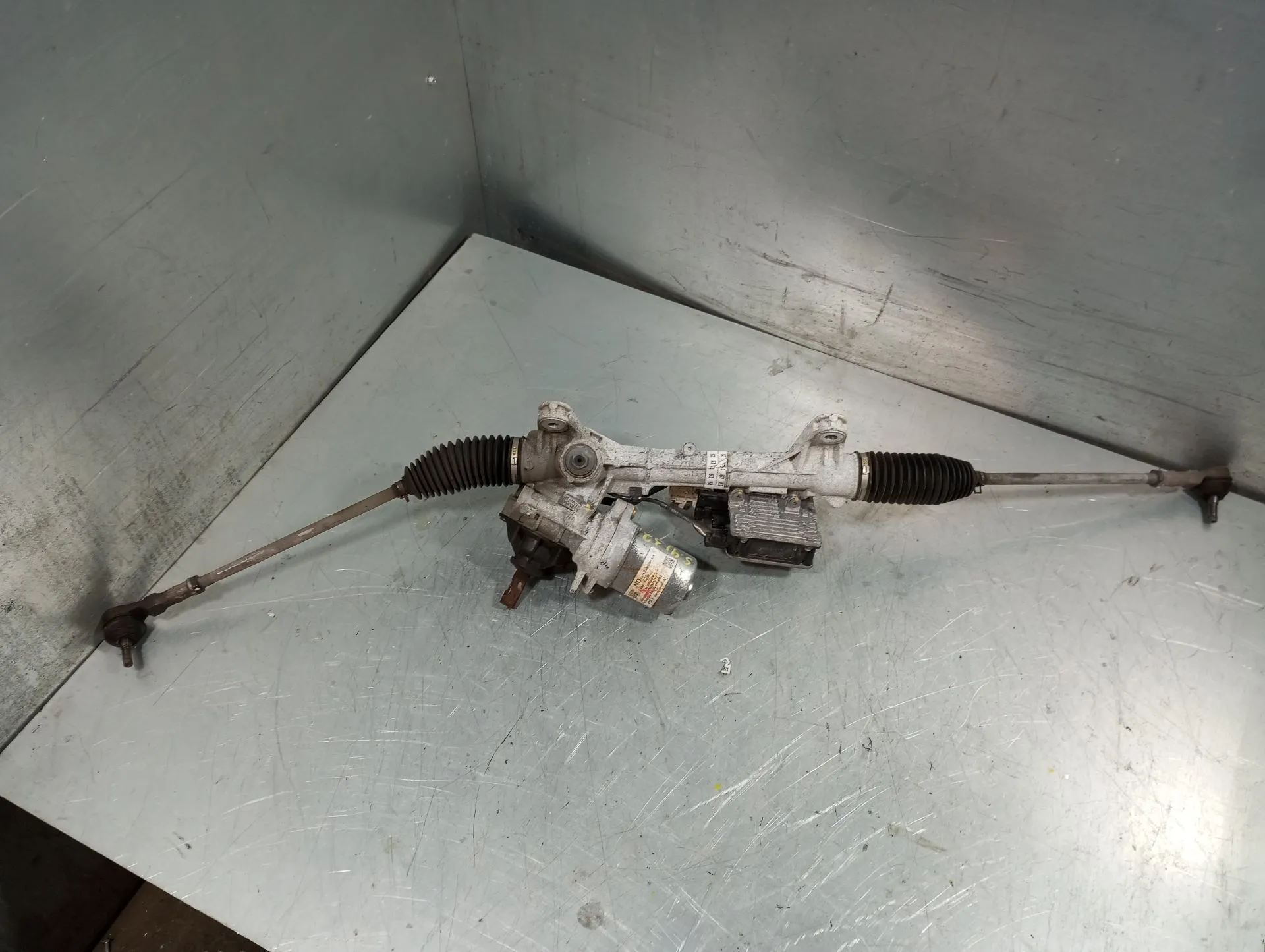 Boîtier de direction RENAULT Twingo III (BCM_)