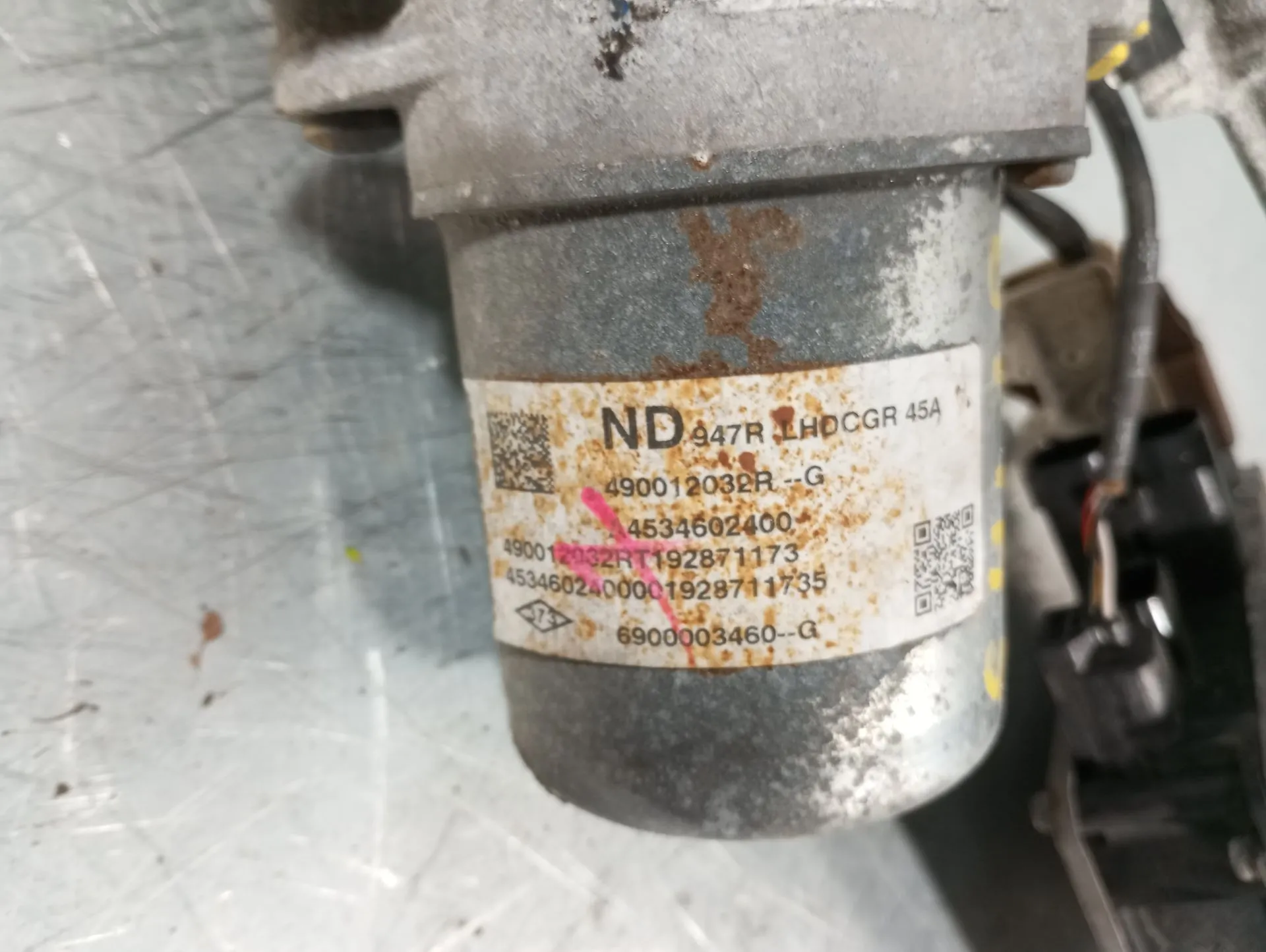 Scatola dello sterzo RENAULT Twingo III (BCM_) Imagem-4