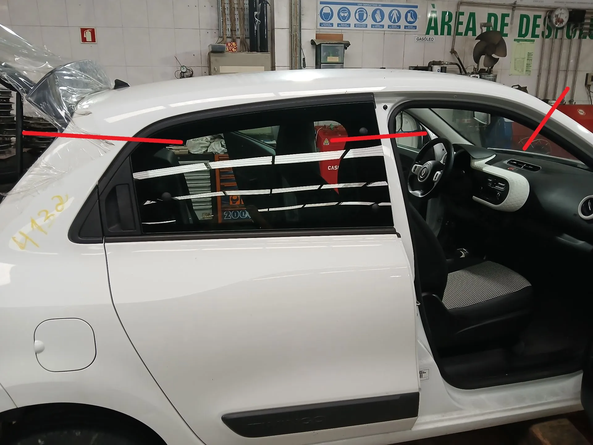 Tejadilho RENAULT Twingo III (BCM_)