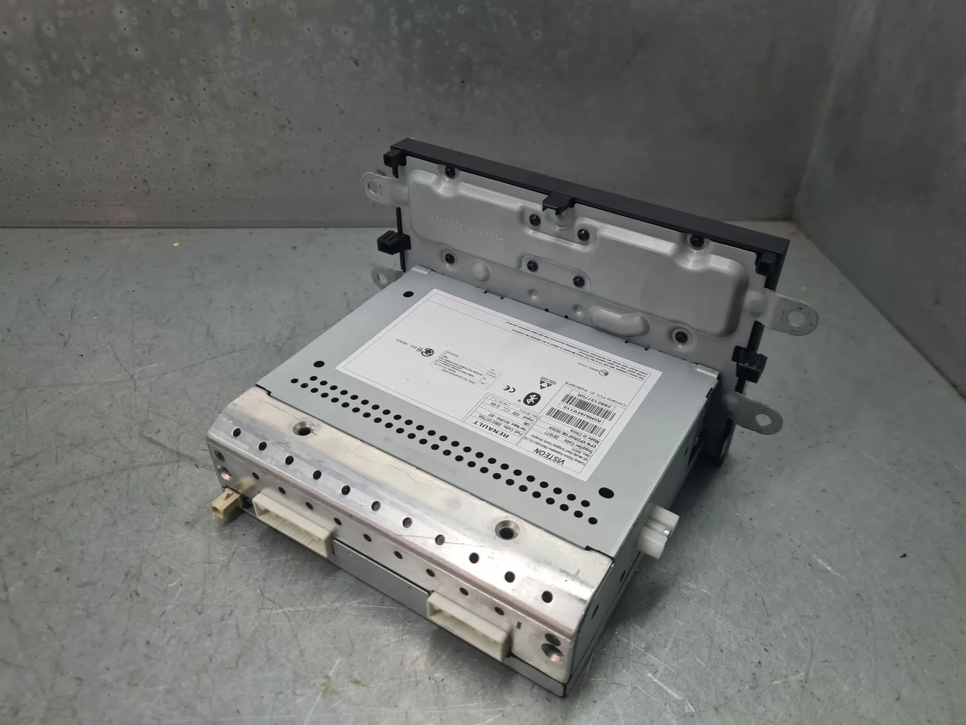 Autoradio RENAULT Twingo III (BCM_) Imagem-4