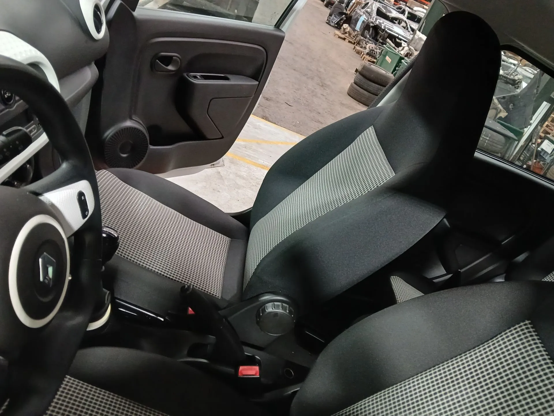 Conjunto de Bancos RENAULT Twingo III (BCM_) Imagem-3