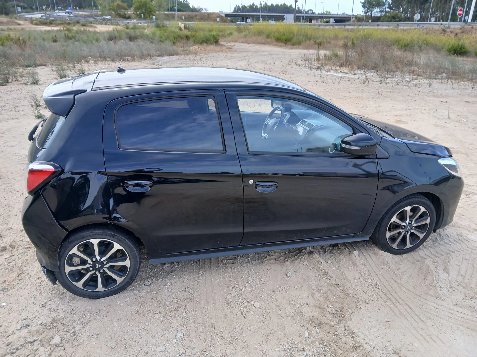 Alzavetro posteriore destro MITSUBISHI Space Star Hatchback (A0_A)