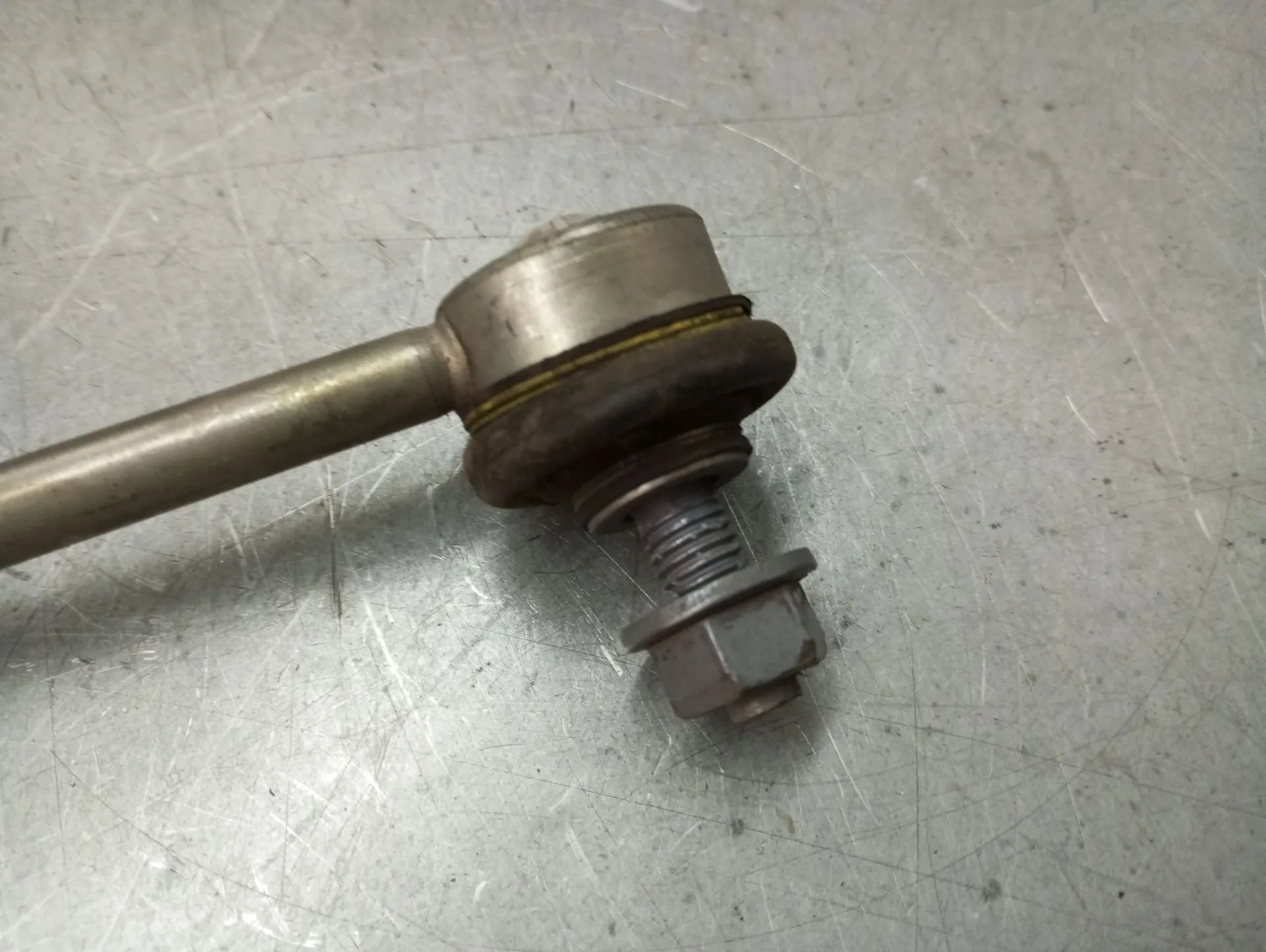 Tie rods / stabilizer links PEUGEOT 208 Imagem-5