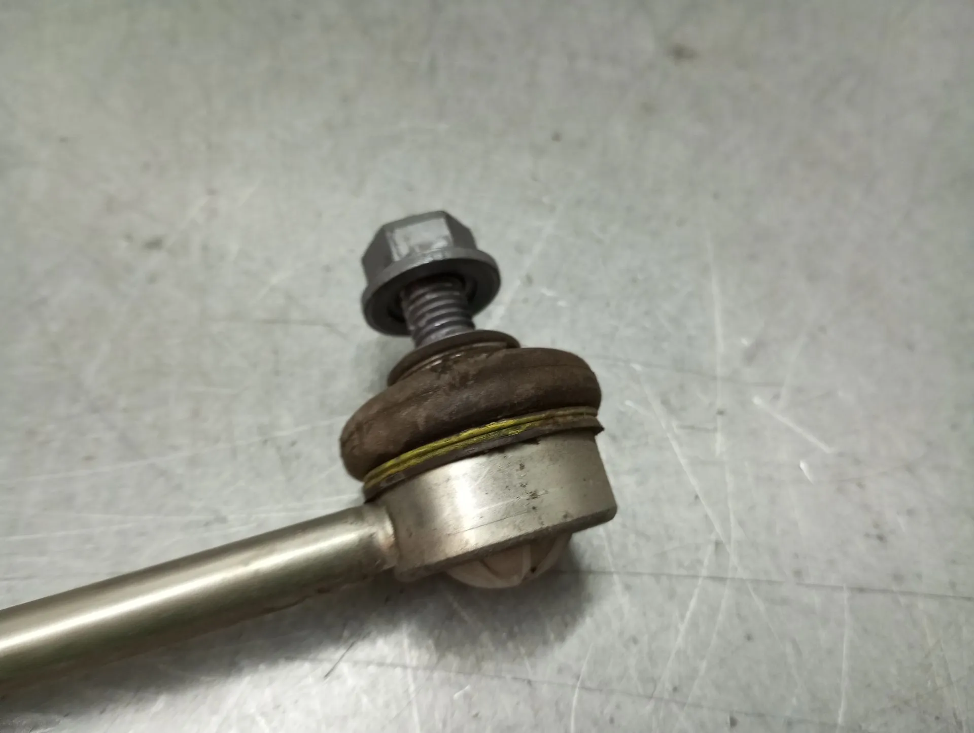 Tie rods / stabilizer links PEUGEOT 208 Imagem-3