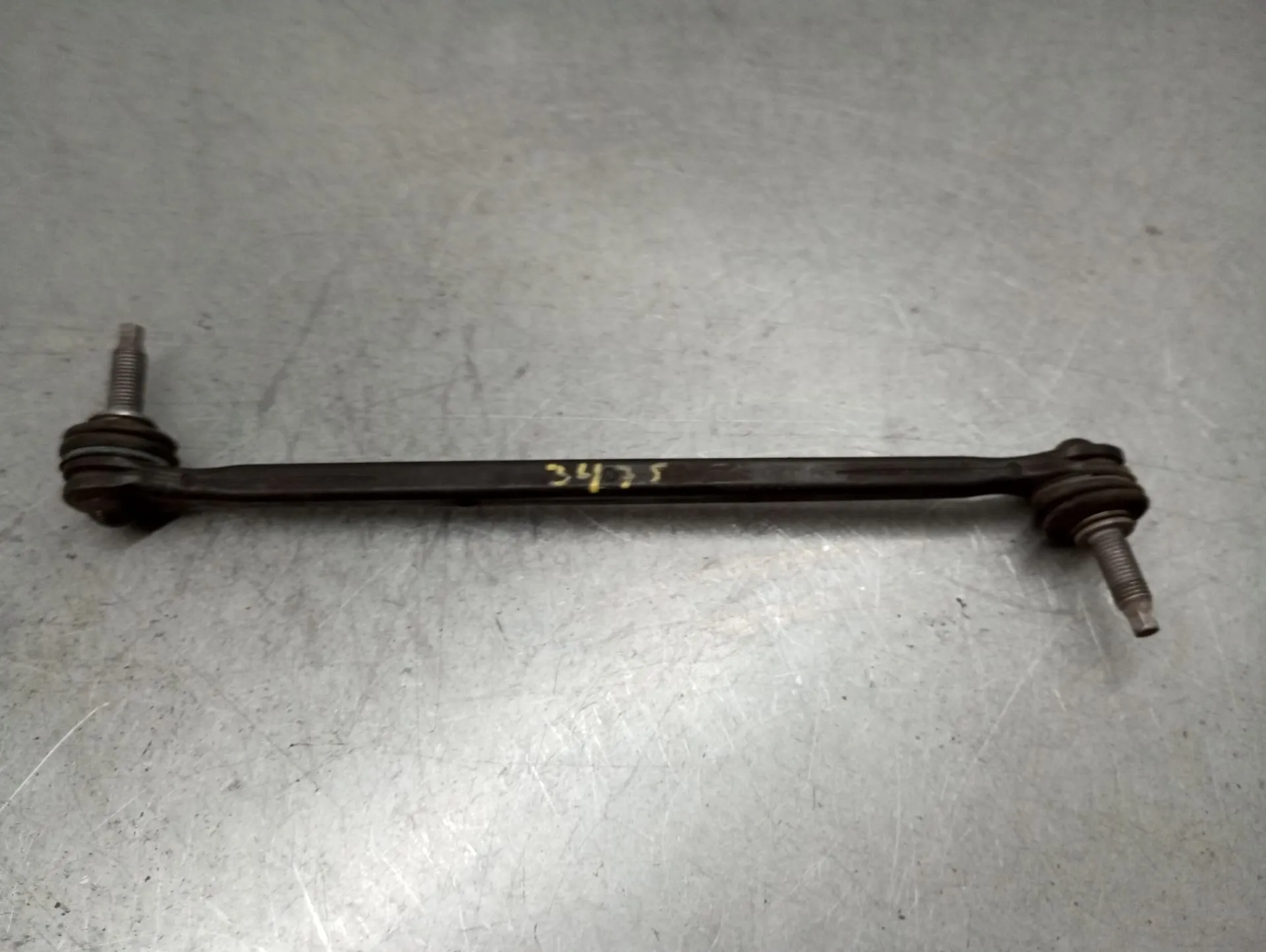 Tie rods / stabilizer links MERCEDES-BENZ Classe A (W177)