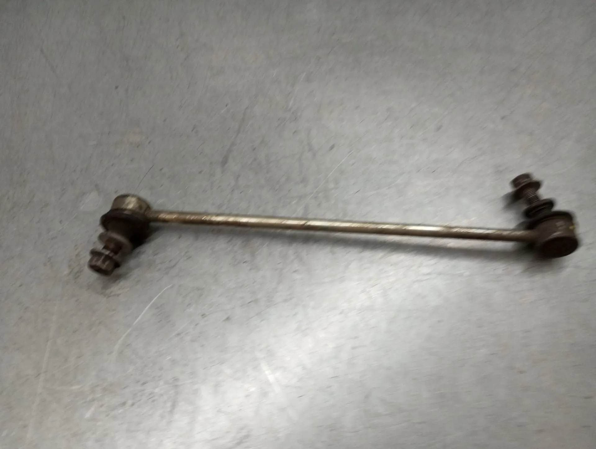 Tie rods / stabilizer links TOYOTA Corolla Touring Sports (_E21_)