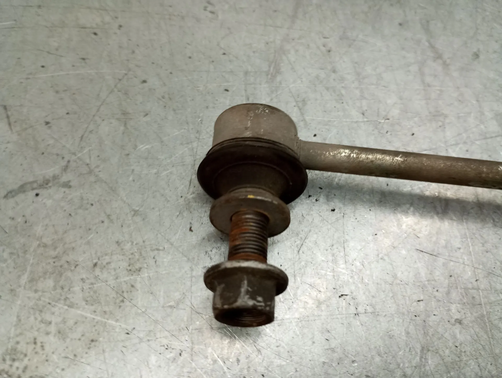 Tie rods / stabilizer links TOYOTA Corolla Touring Sports (_E21_) Imagem-5