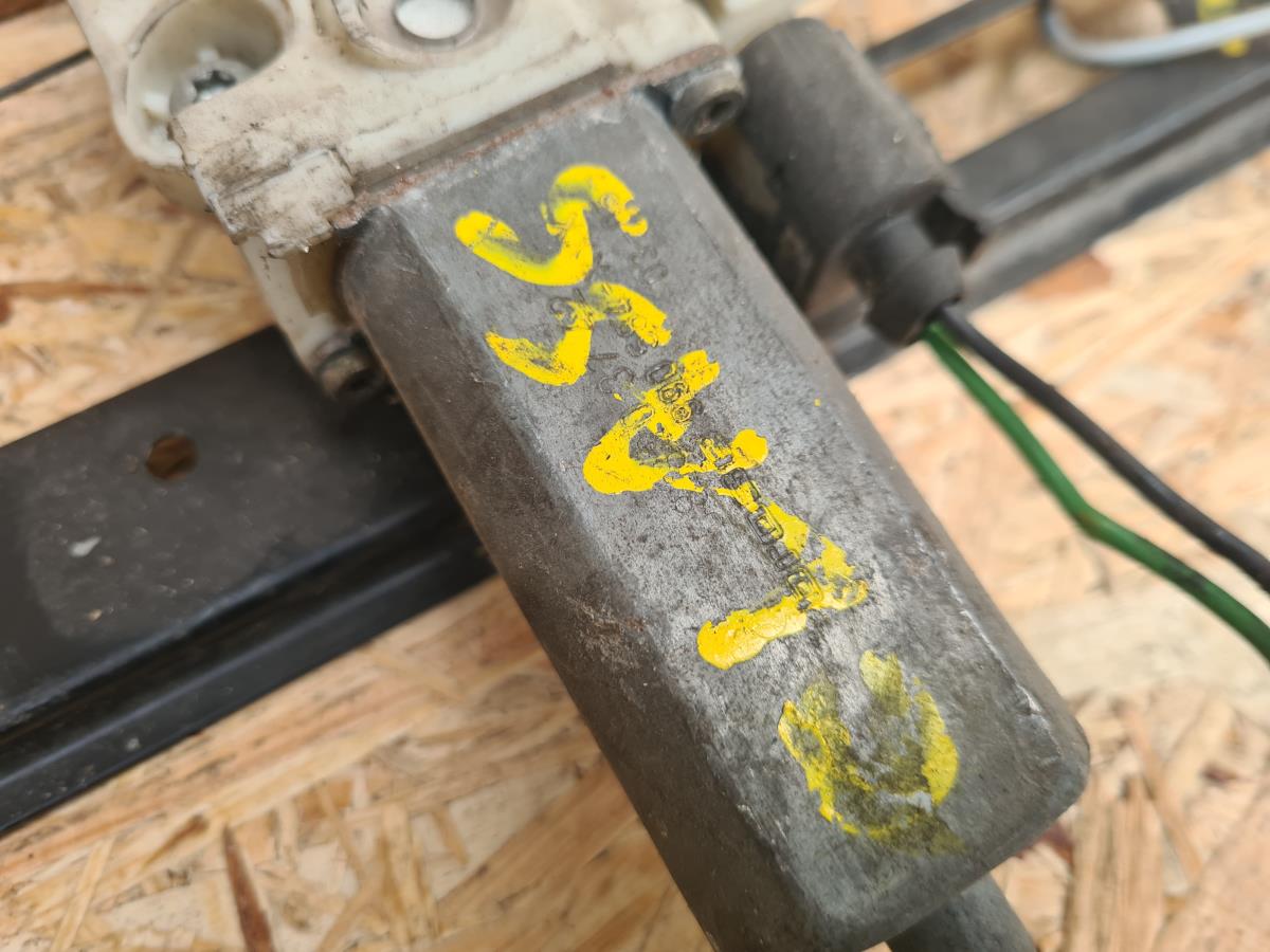 Elevalunas delantero izquierdo MERCEDES-BENZ Classe A (W168) Imagem-1