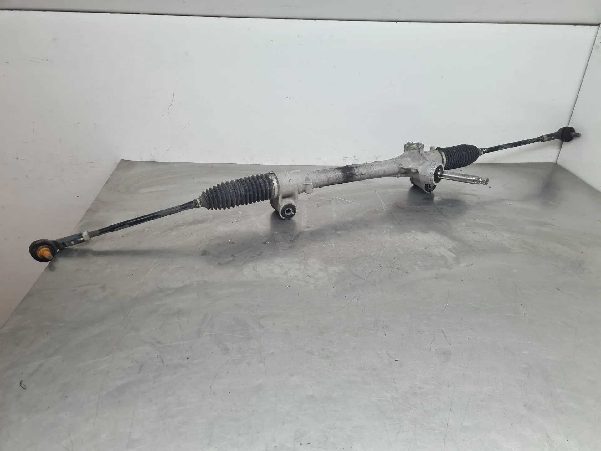 Steering box MITSUBISHI Space Star Hatchback (A0_A) Imagem-1