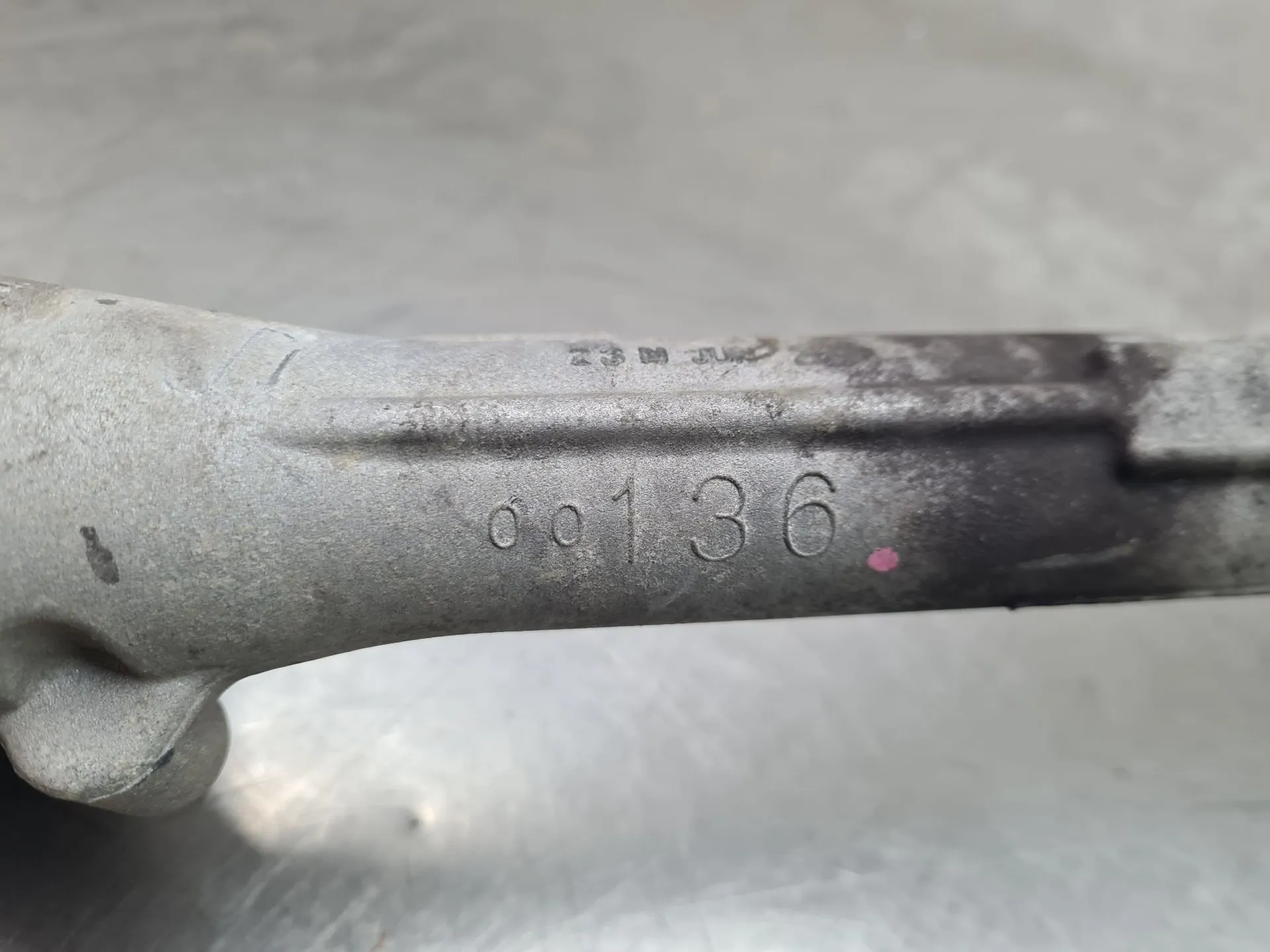 Steering box MITSUBISHI Space Star Hatchback (A0_A) Imagem-5