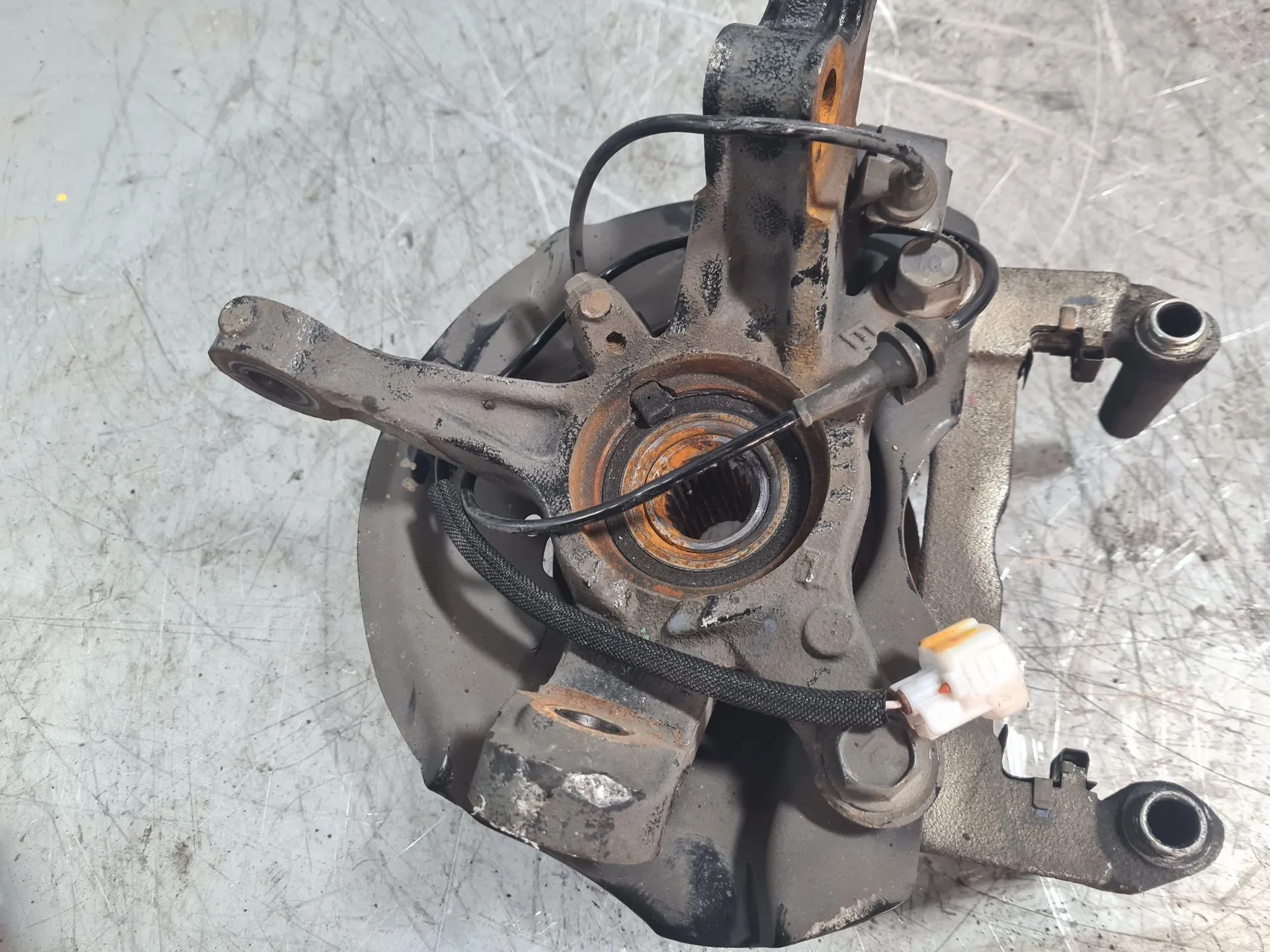 Fusello anteriore sinistro MITSUBISHI Space Star Hatchback (A0_A) Imagem-2