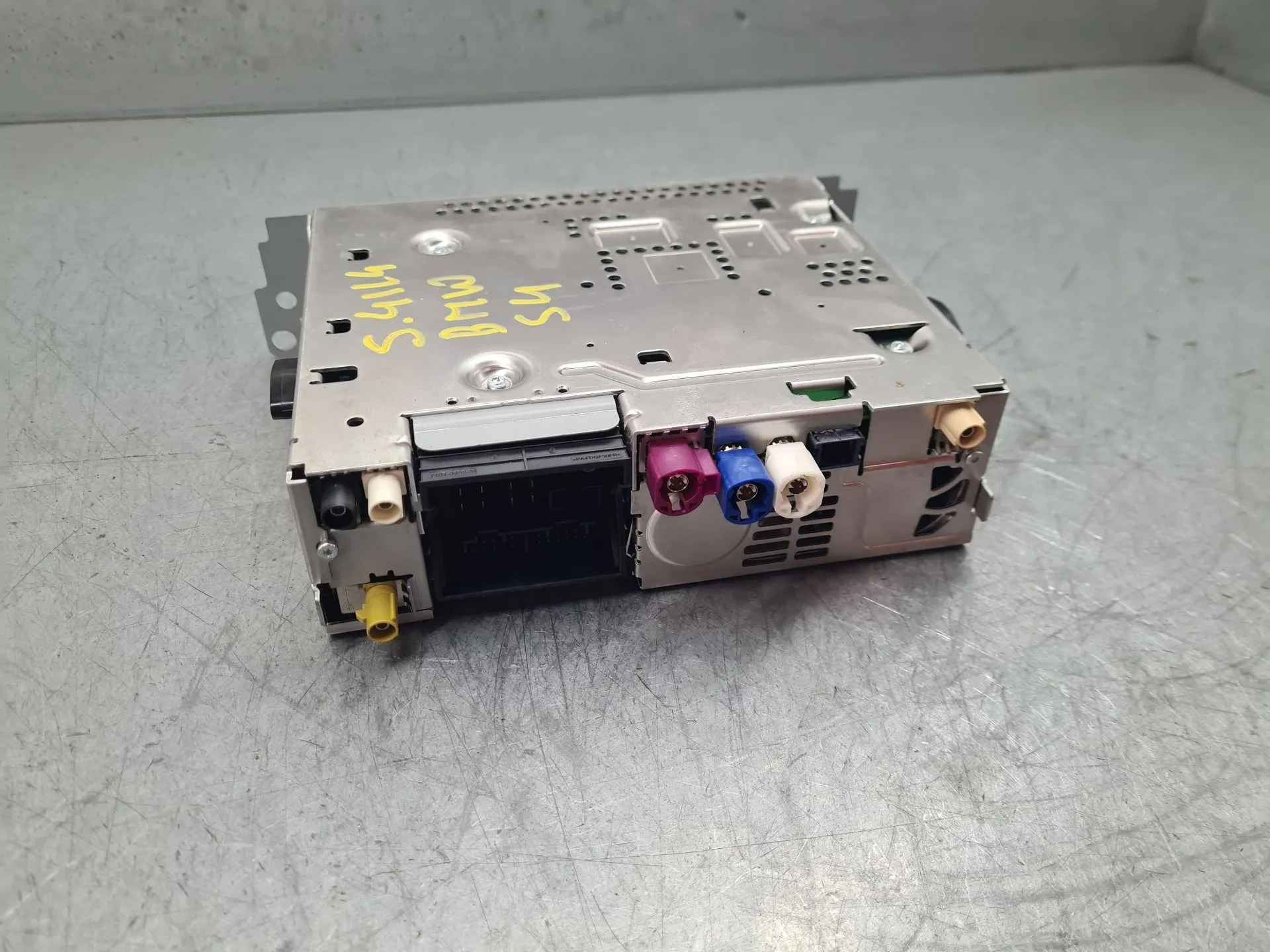 Kit Auto-rádio BMW 4 Gran Coupe (F36) Imagem-3