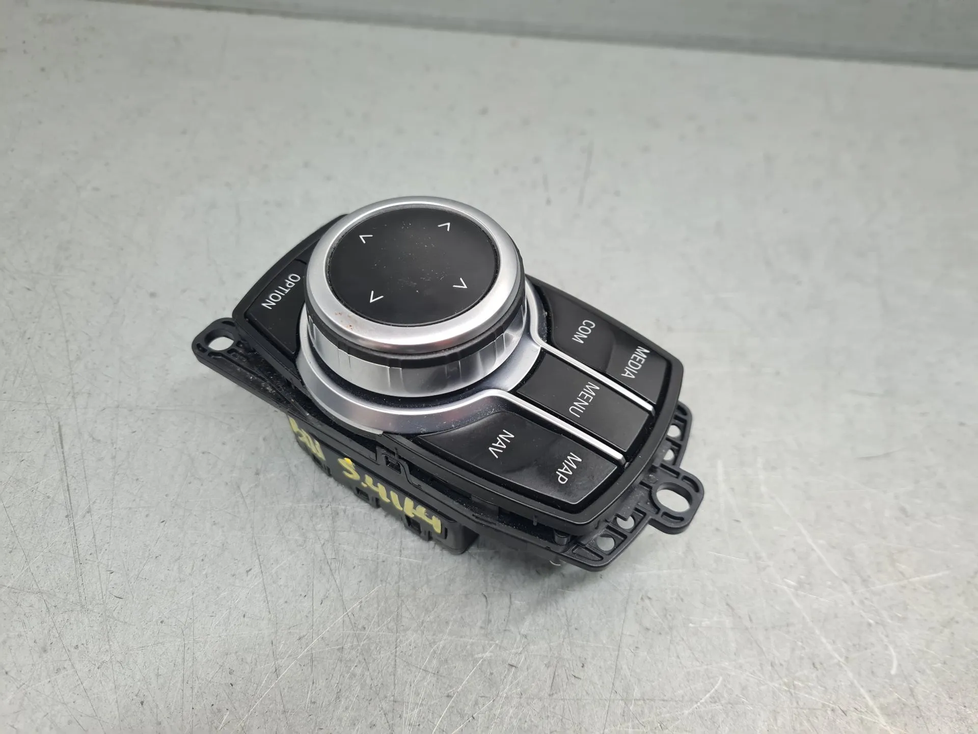 Kit Auto-rádio BMW 4 Gran Coupe (F36) Imagem-12