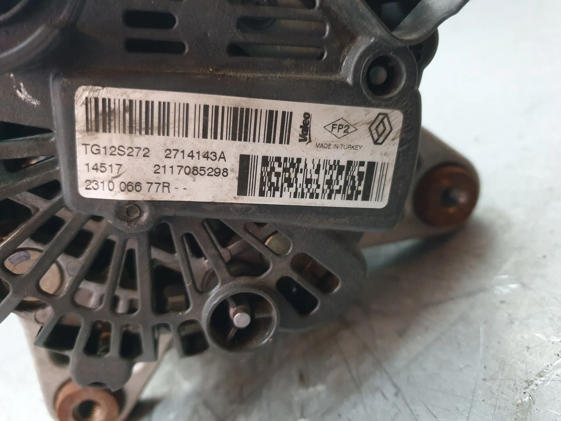 Alternador RENAULT Captur (J5_) Imagem-4