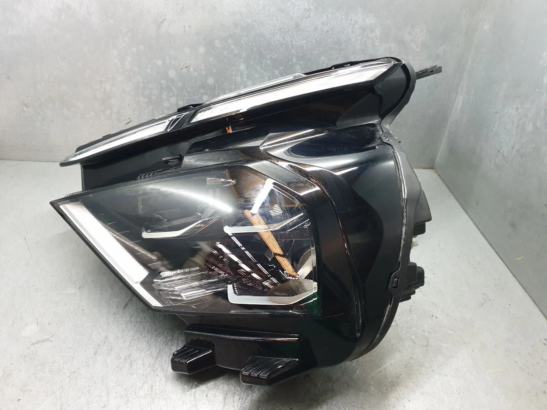 Phare avant gauche CITROËN C4 III Imagem-1