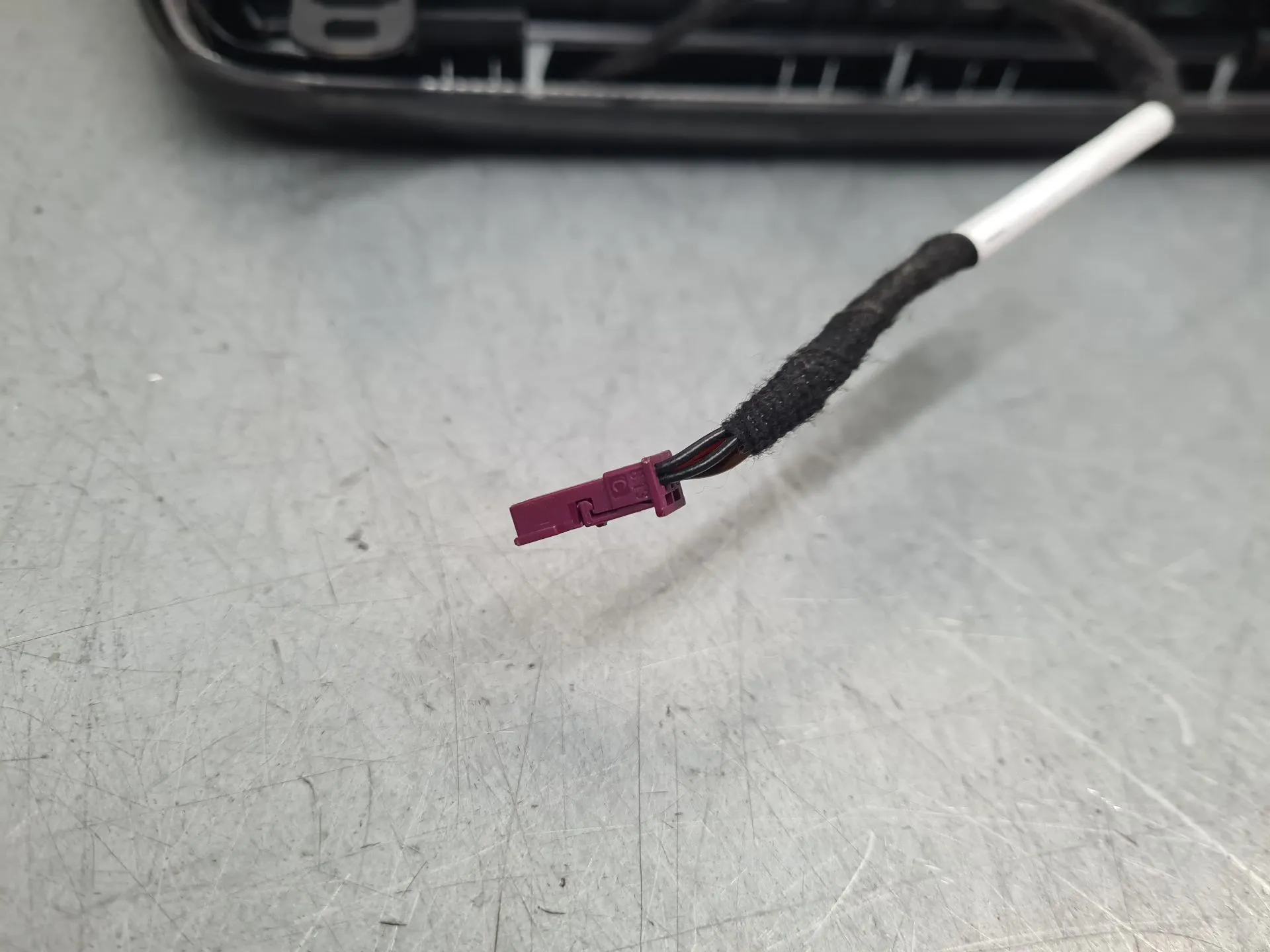 Moldura da consola central / rádio / aro BMW 4 Gran Coupe (F36) Imagem-2