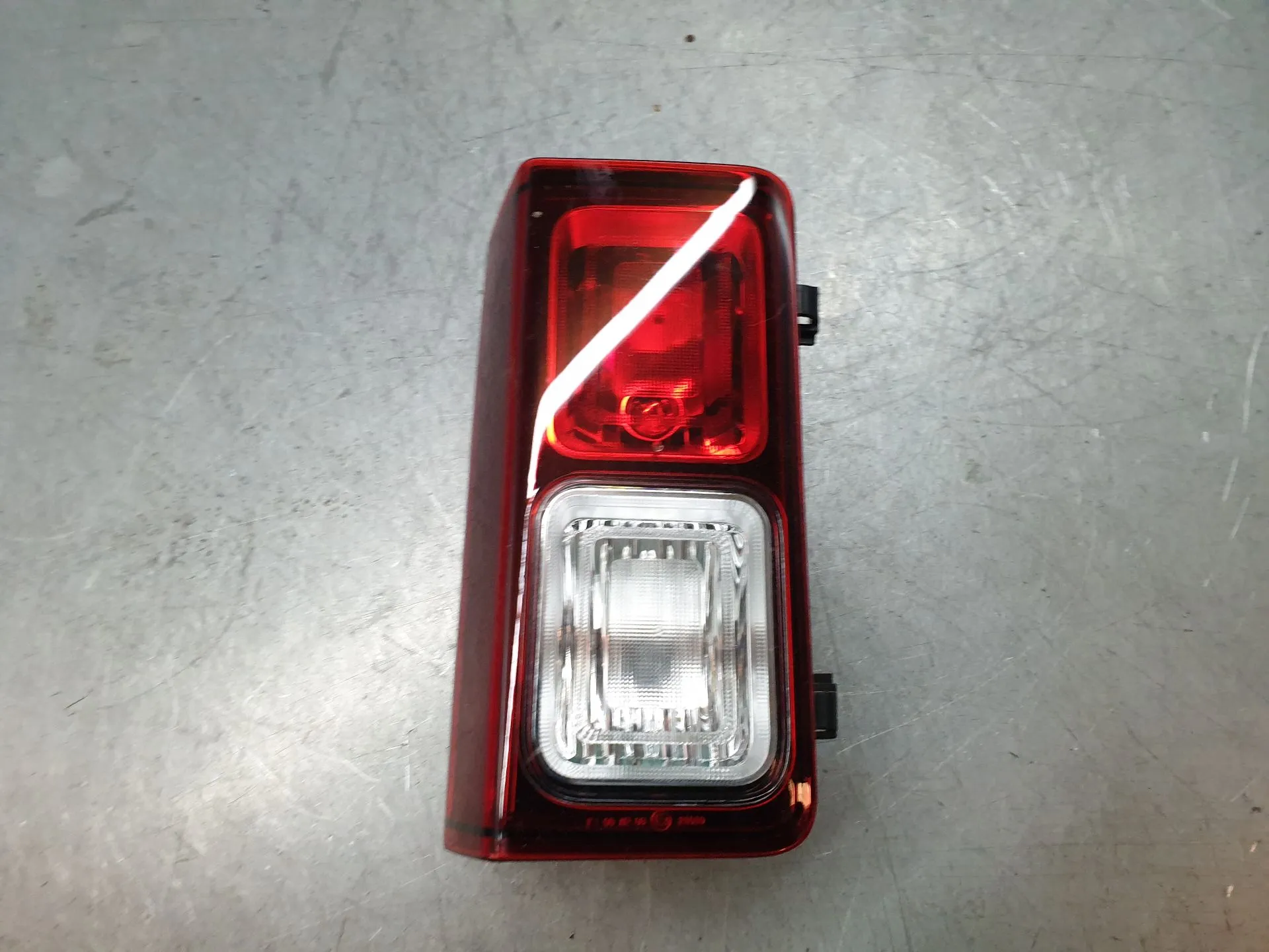 Fanale retromarcia Destro RENAULT Trafic III (FG_)