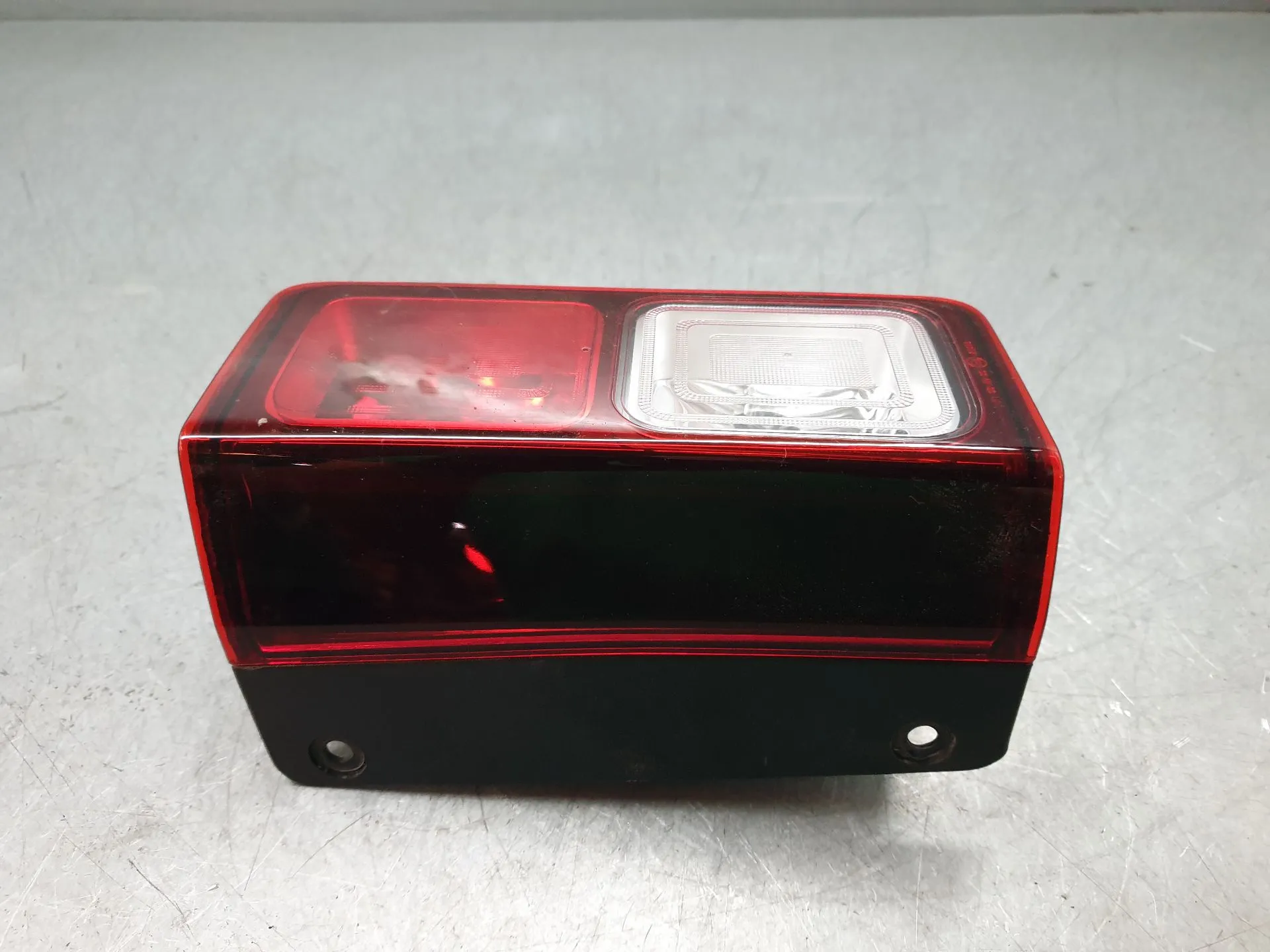 Fanale retromarcia Destro RENAULT Trafic III (FG_) Imagem-1