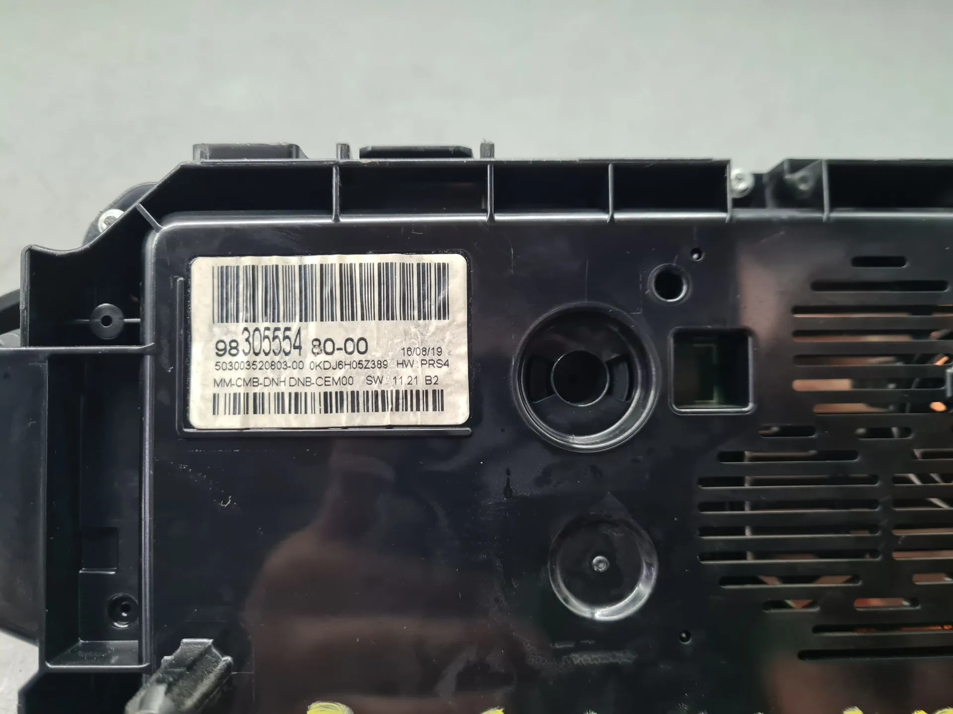 Instrument cluster PEUGEOT 3008 II (M_) Imagem-6