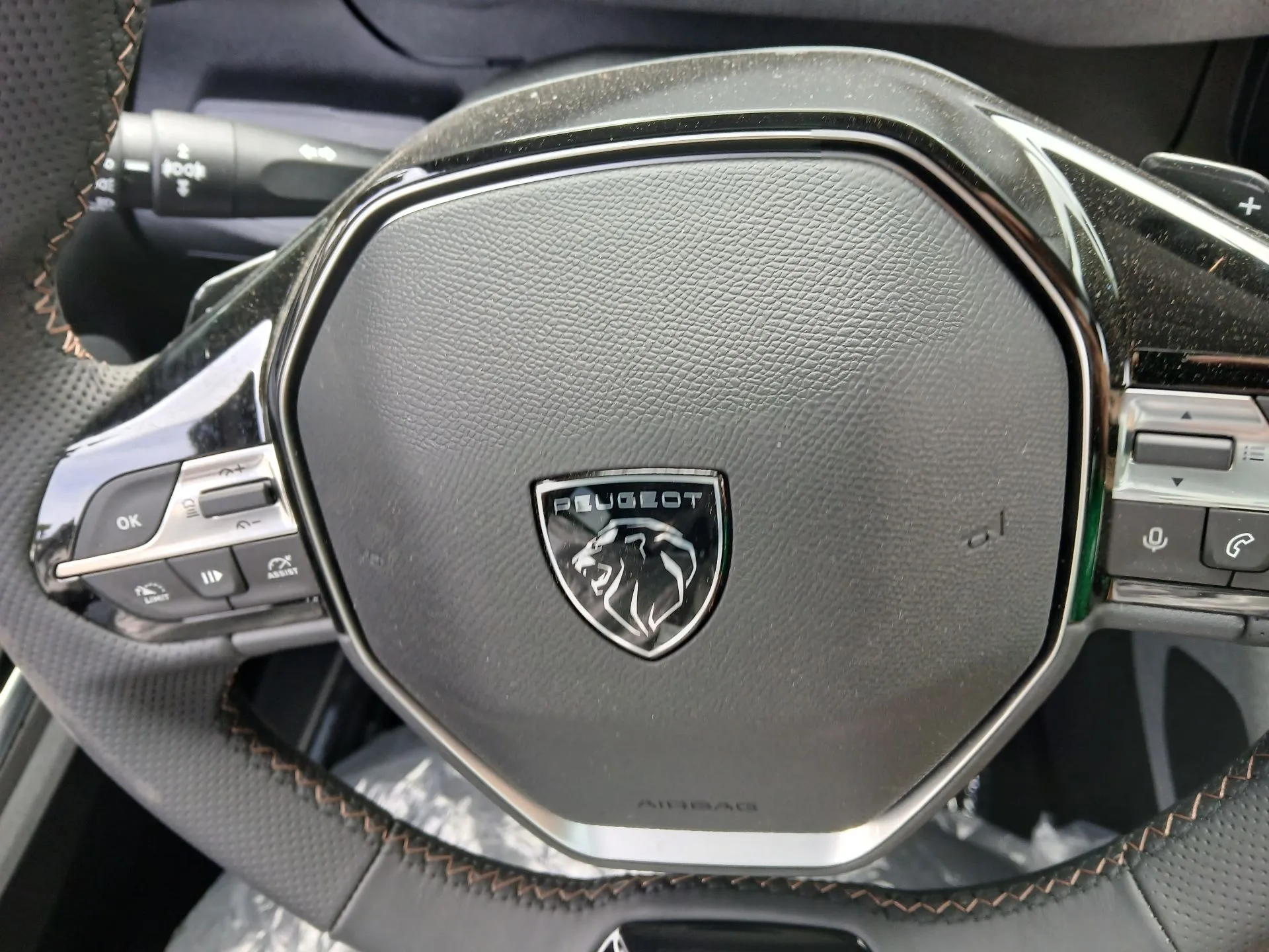 Airbag du Volant PEUGEOT Rifter Imagem-1