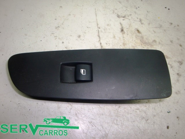Mando / interruptor elevalunas delantero derecho BMW 1 (E81)